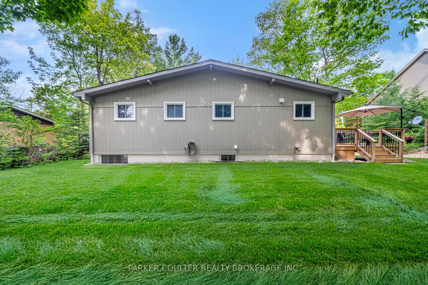 11 Duquette Court Property Photo 37