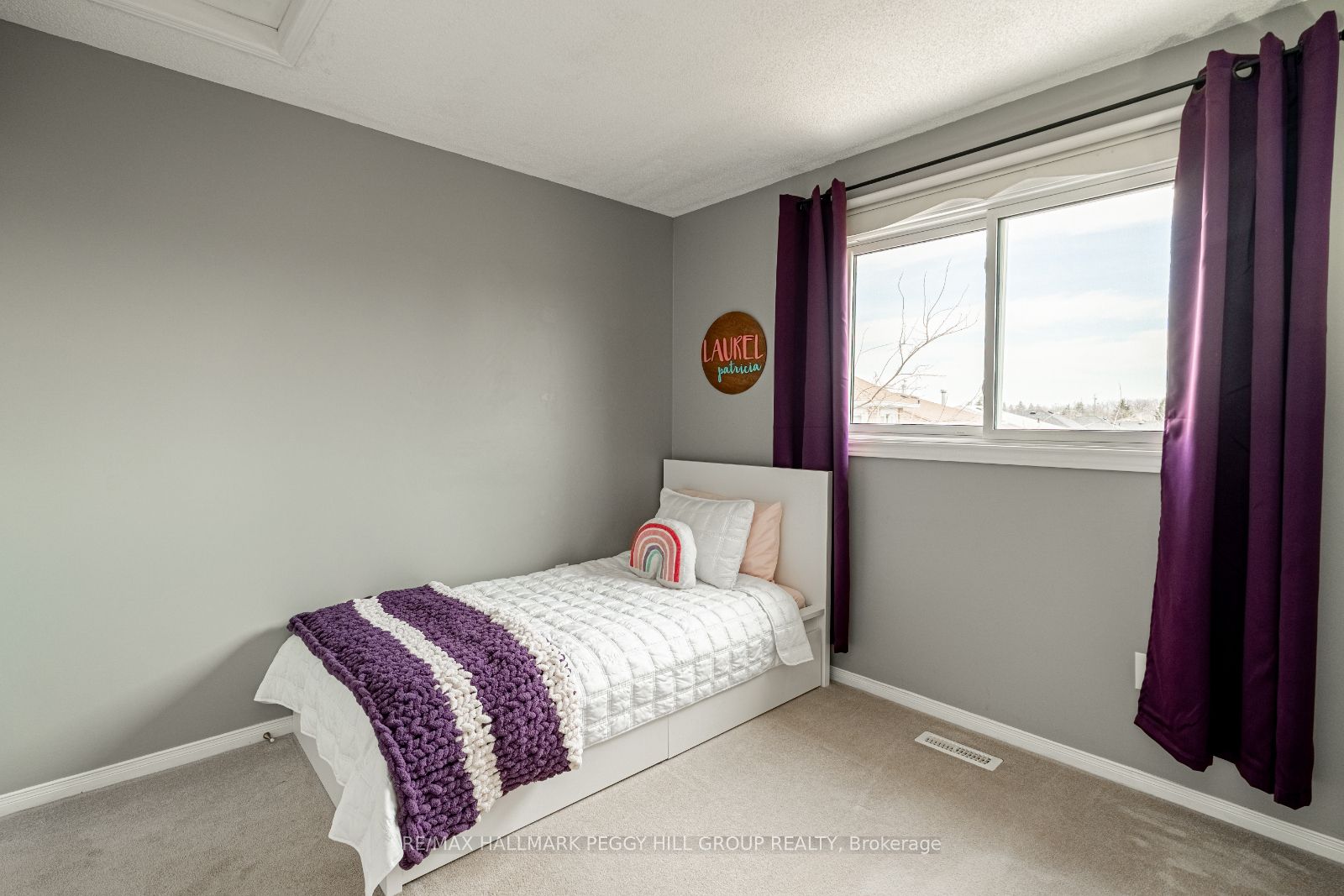 40 Grasett Cres Property Photo 13
