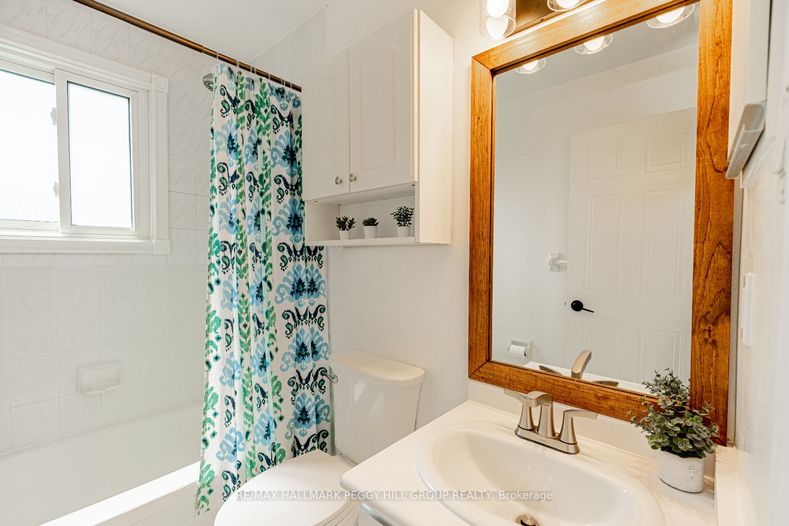 40 Grasett Cres Property Photo 14