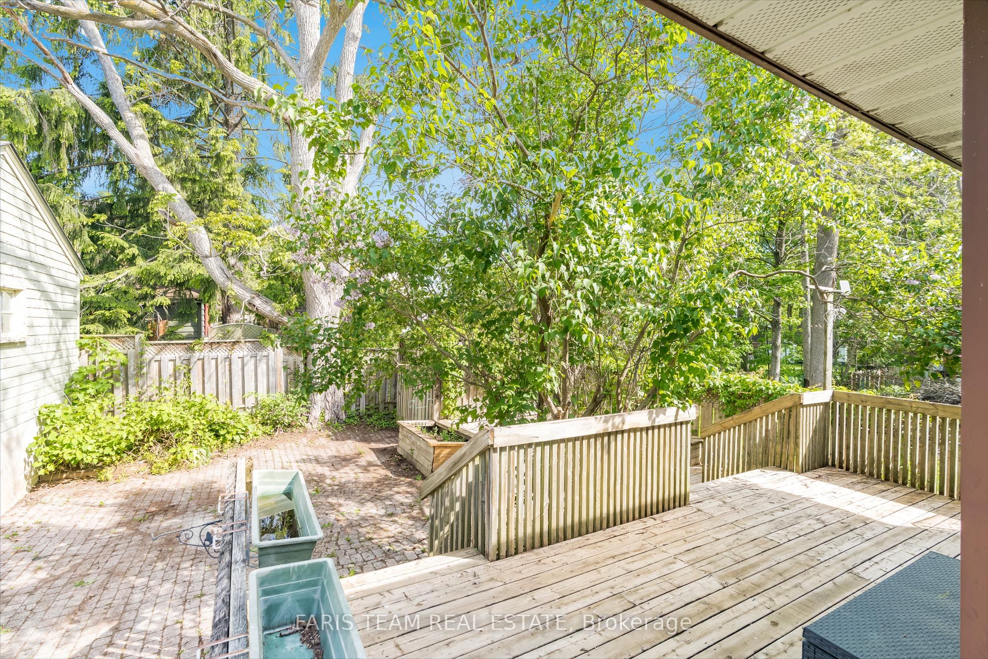 164 Jarvis St Property Photo 26
