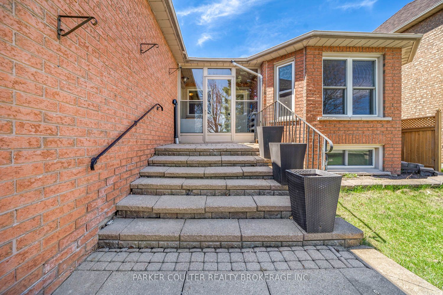 32 Brown St Property Photo 5
