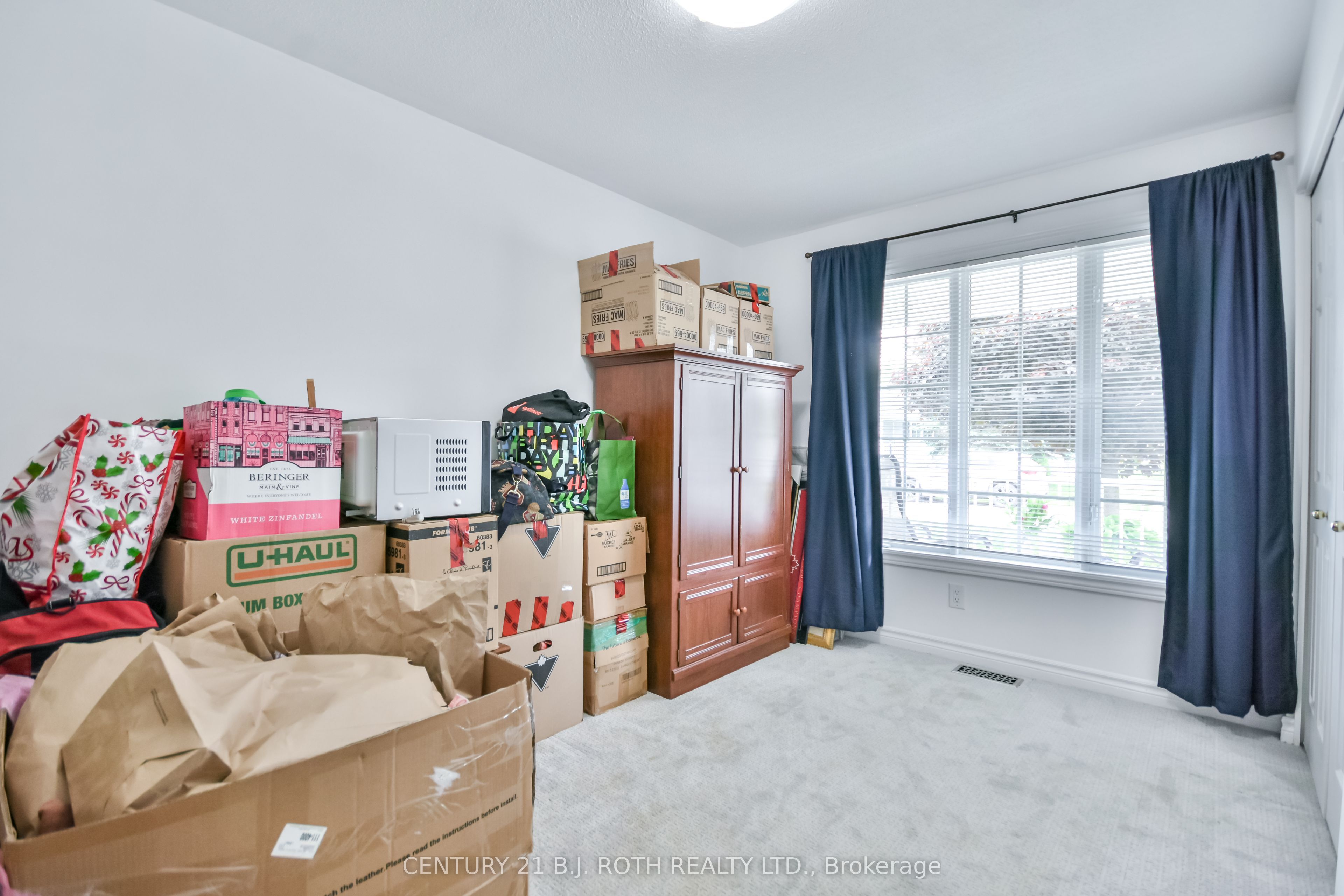97 Pennsylvania Ave Property Photo 18