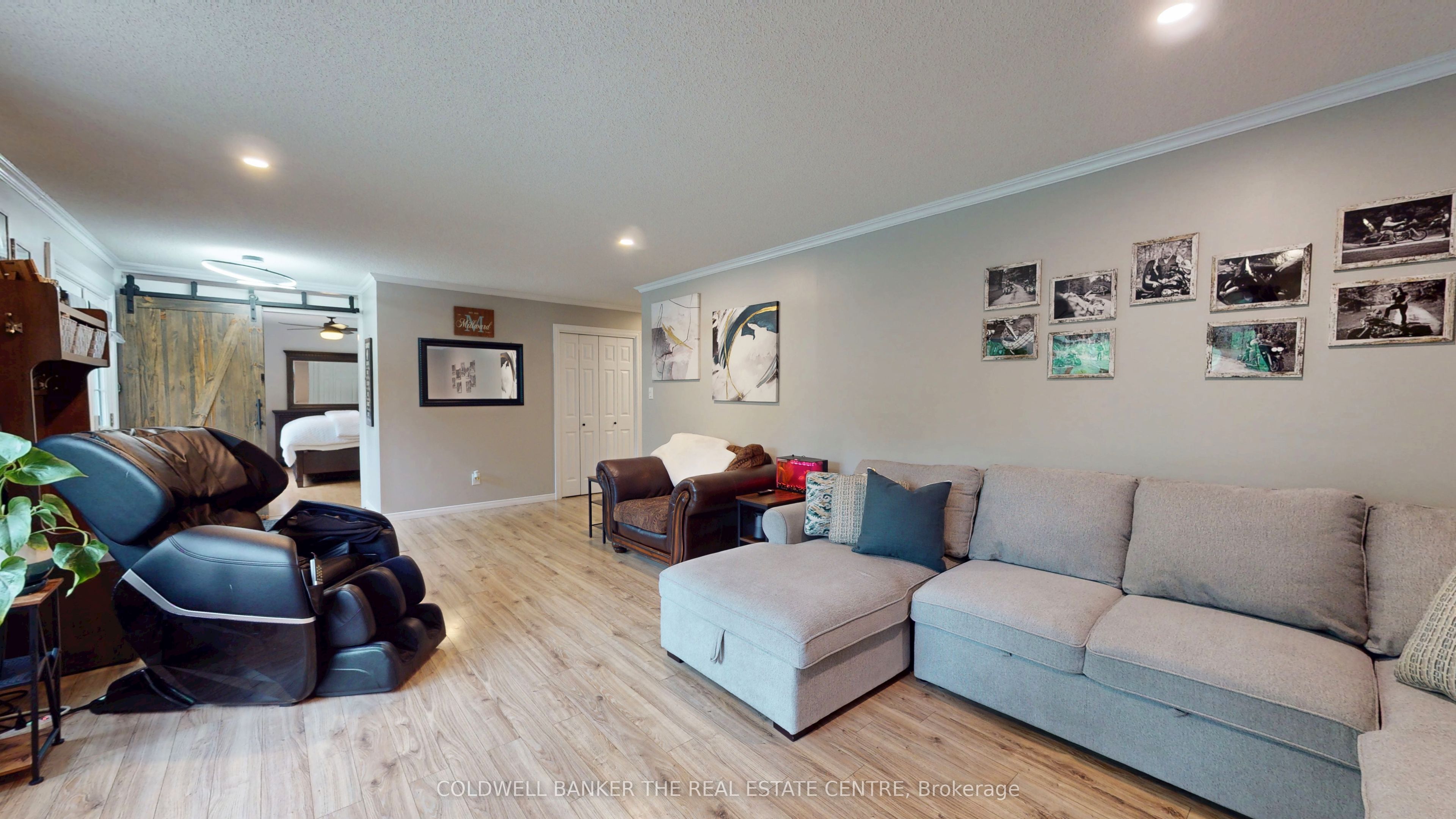 4557 Trent Trail Property Photo 6