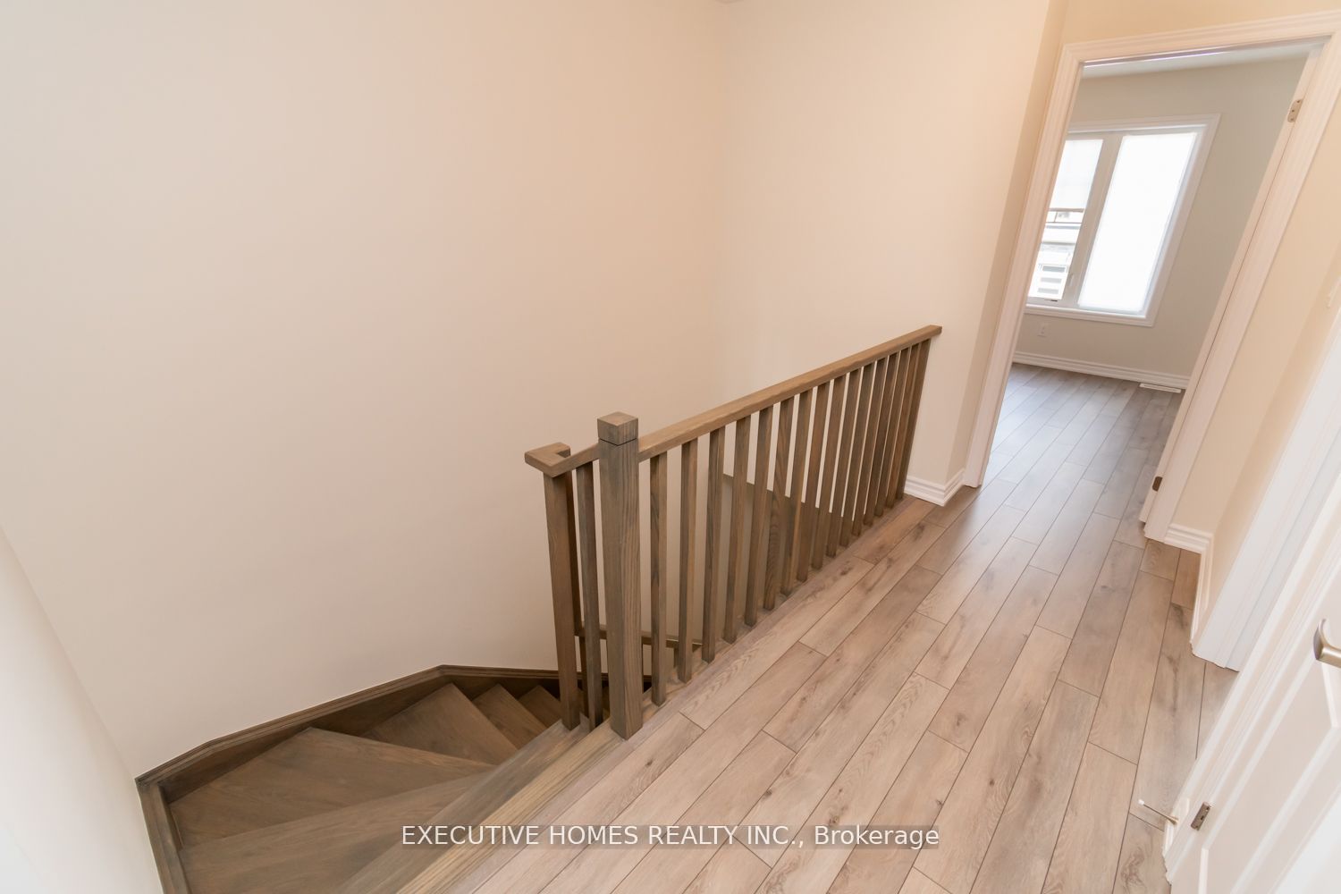 15 Rochester Drive Property Photo 18