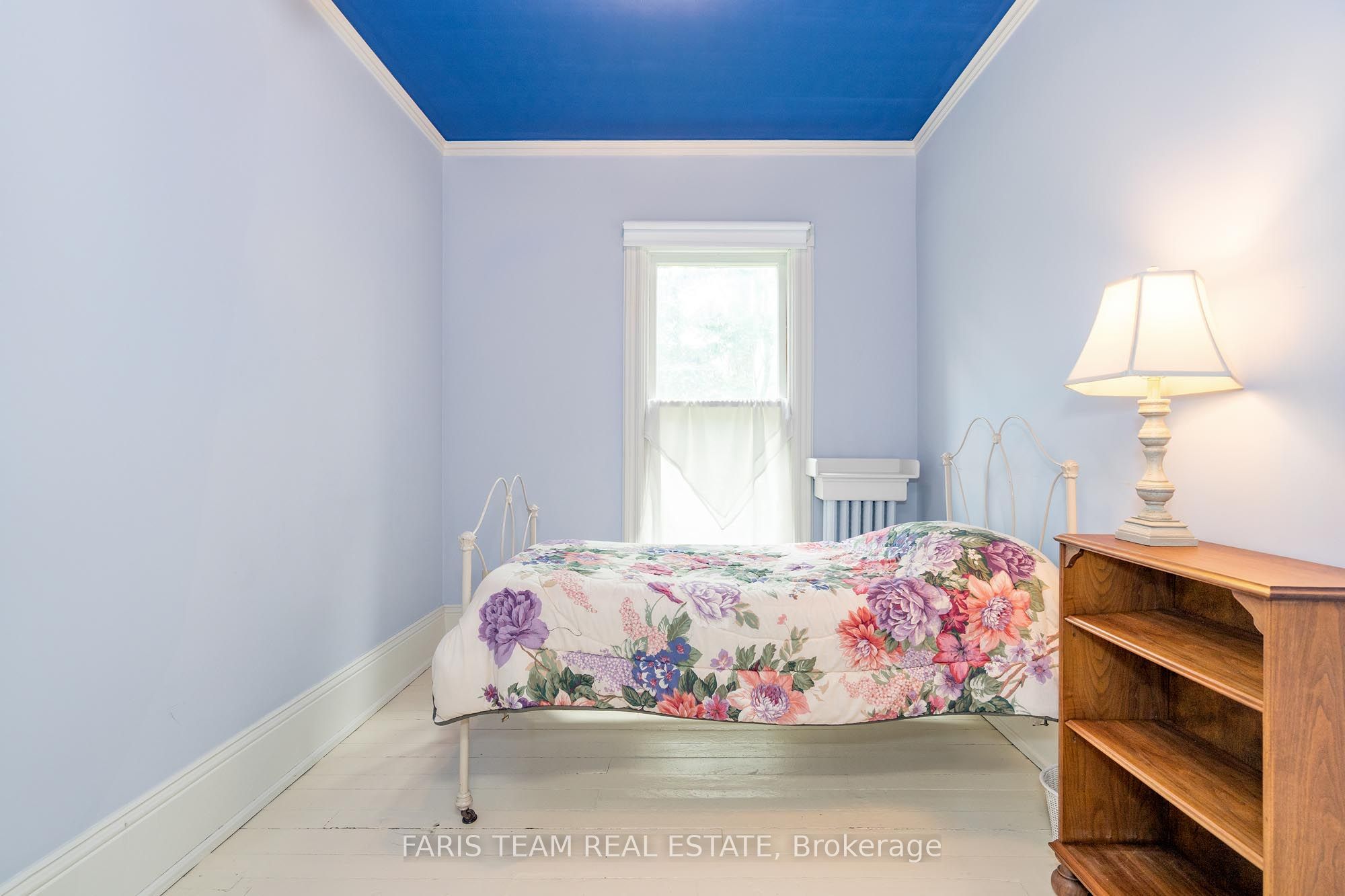 136 West Street N Property Photo 27