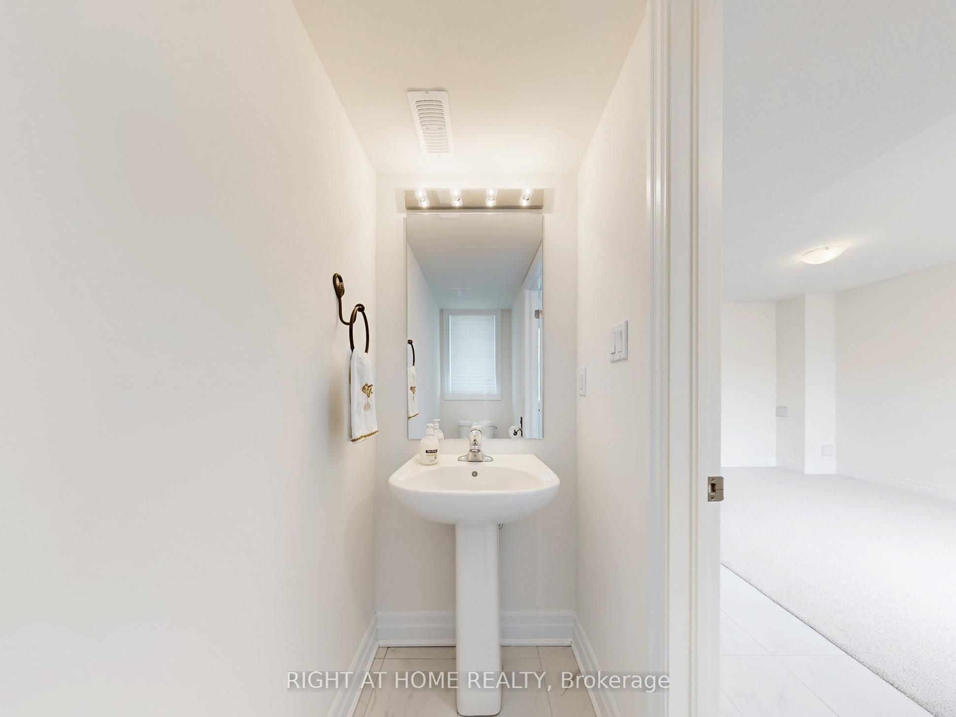 3 Sama Way Property Photo 9