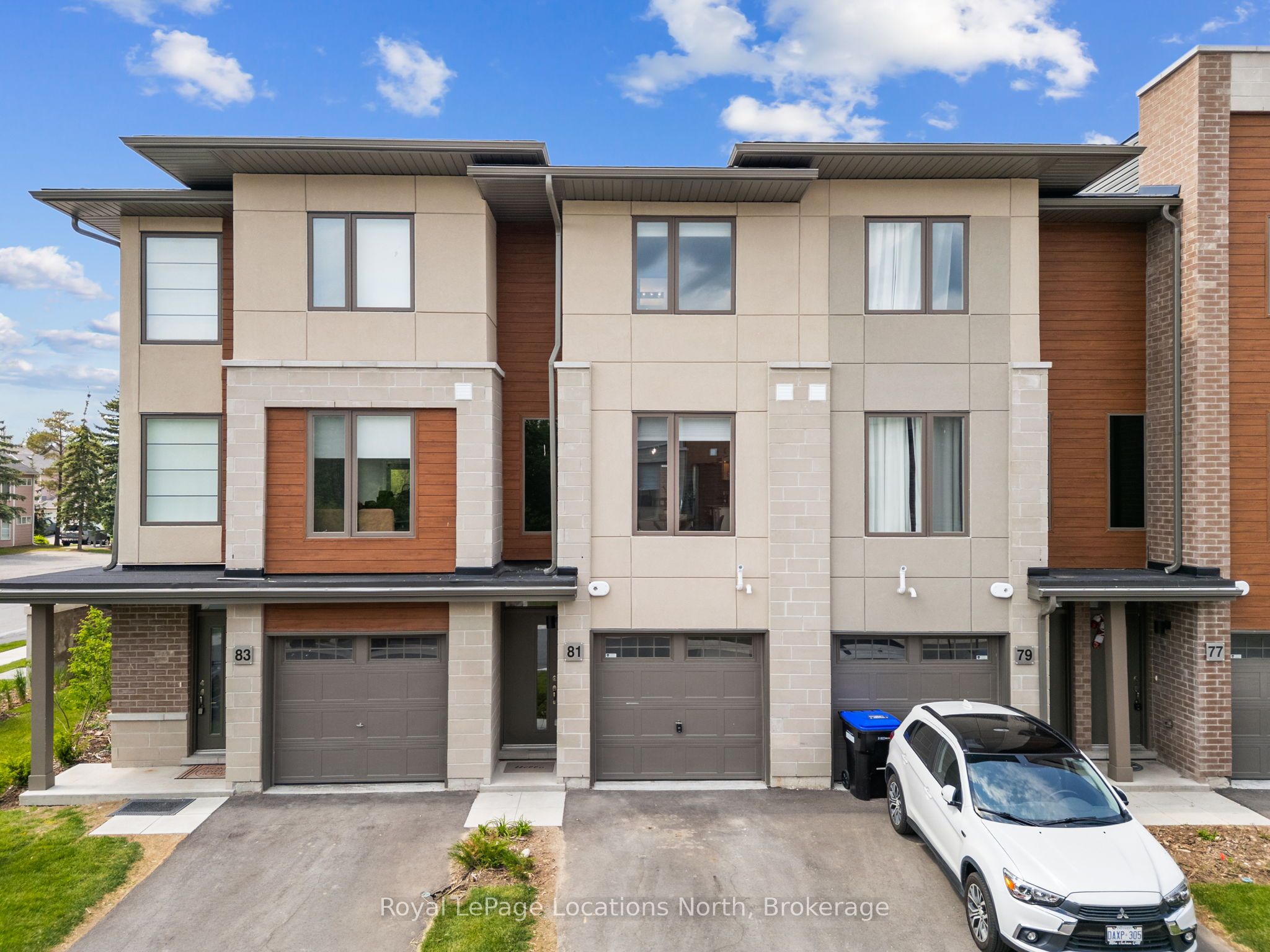 81 Winters Crescent Property Photo 2