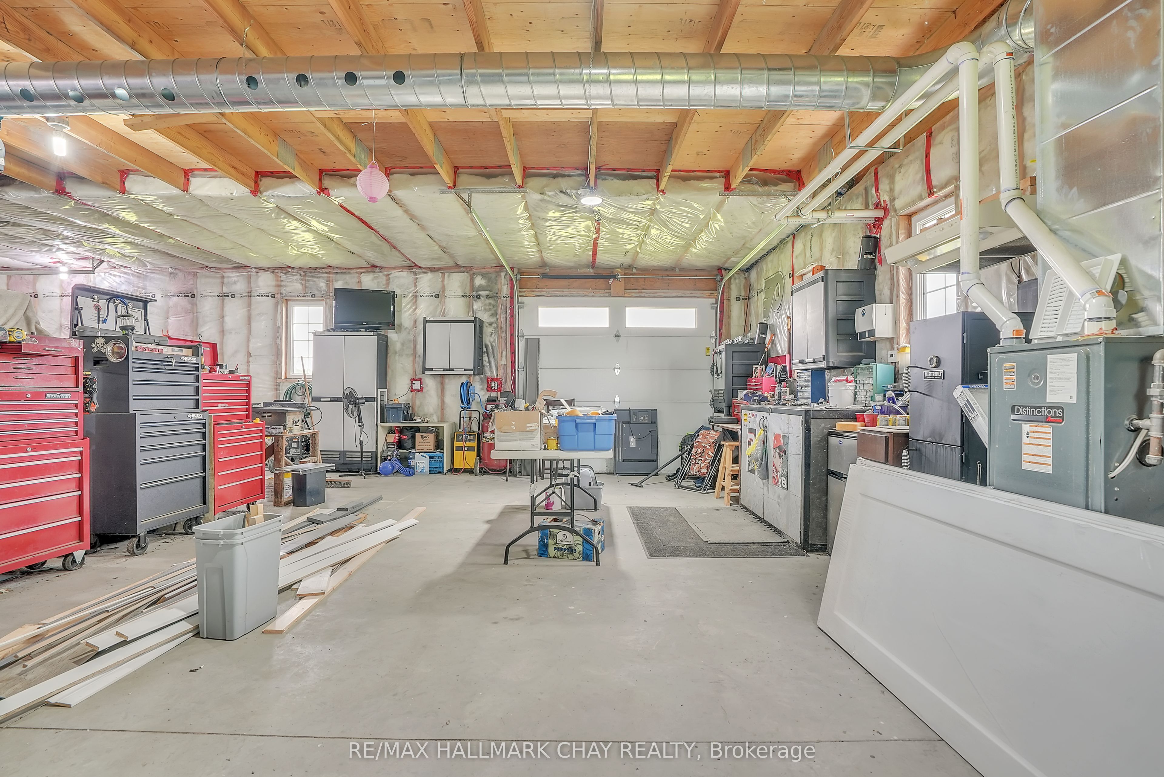 2533 Flos 3 Road W Property Photo 26