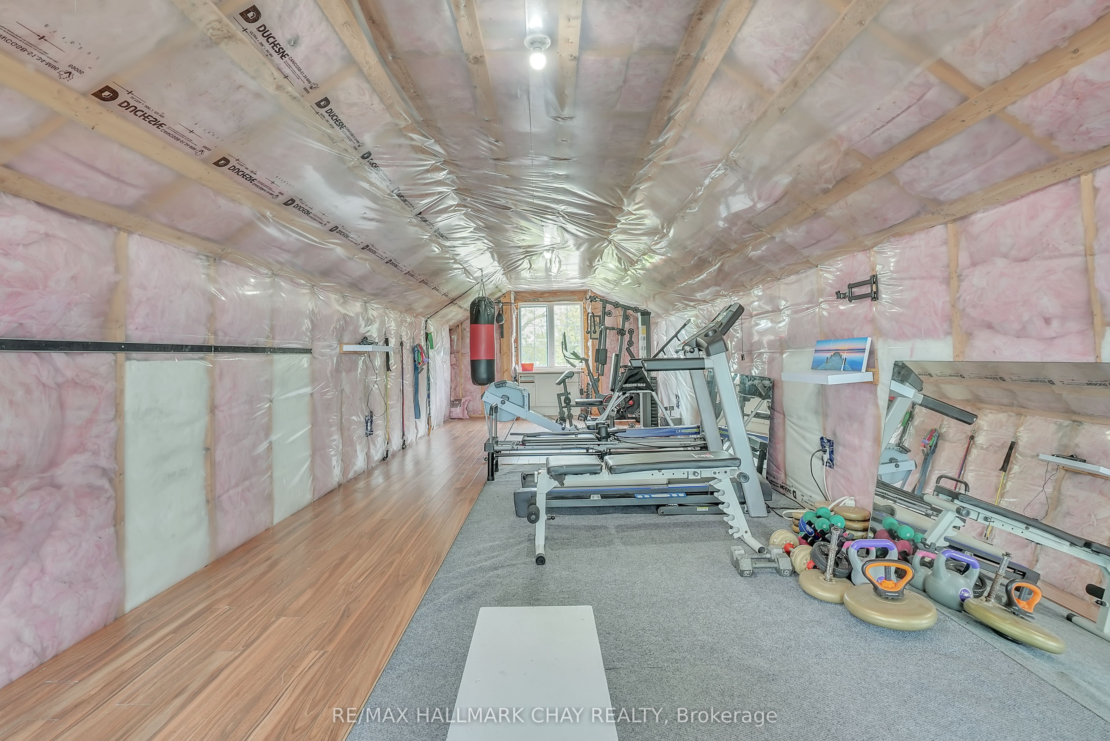 2533 Flos 3 Road W Property Photo 28