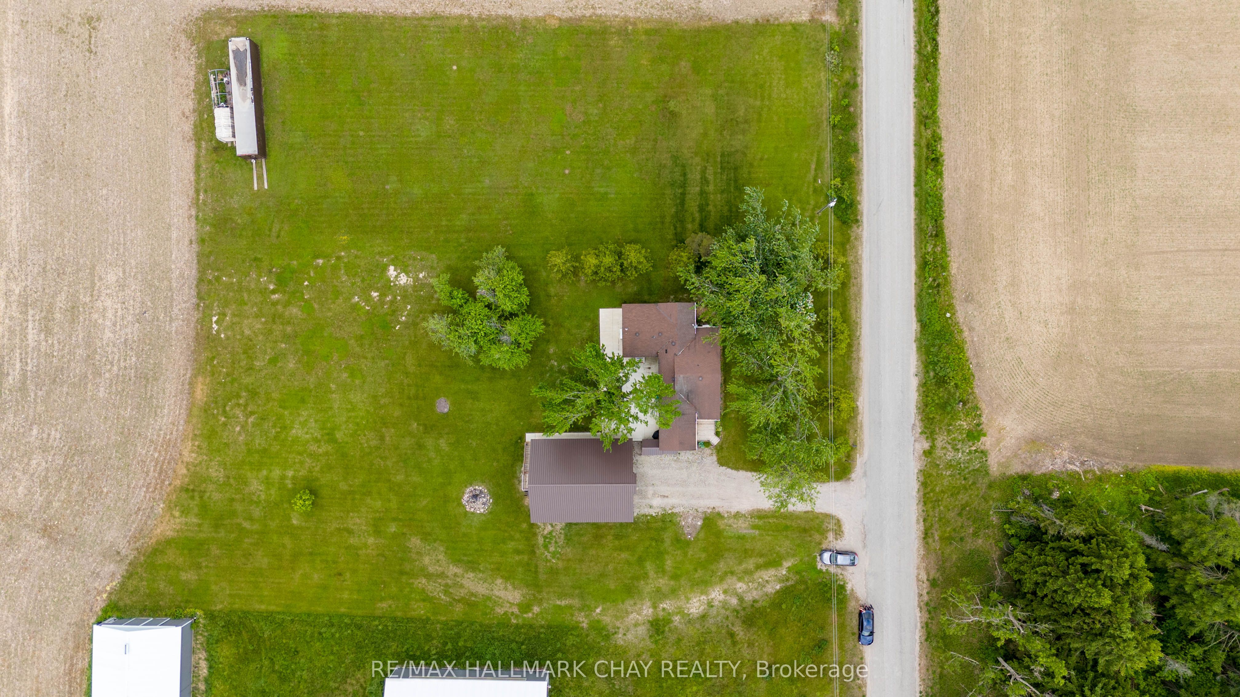 2533 Flos 3 Road W Property Photo 48