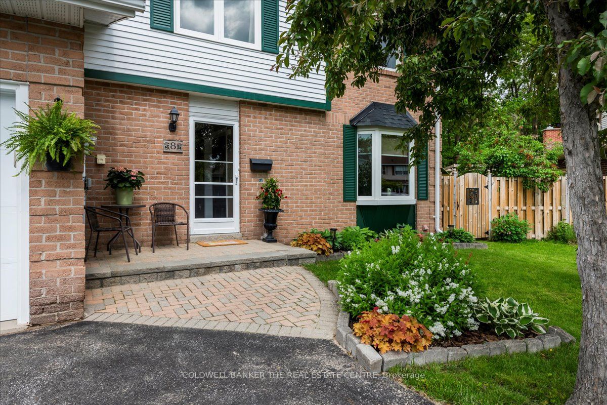 8 Bethune Place Property Photo 3