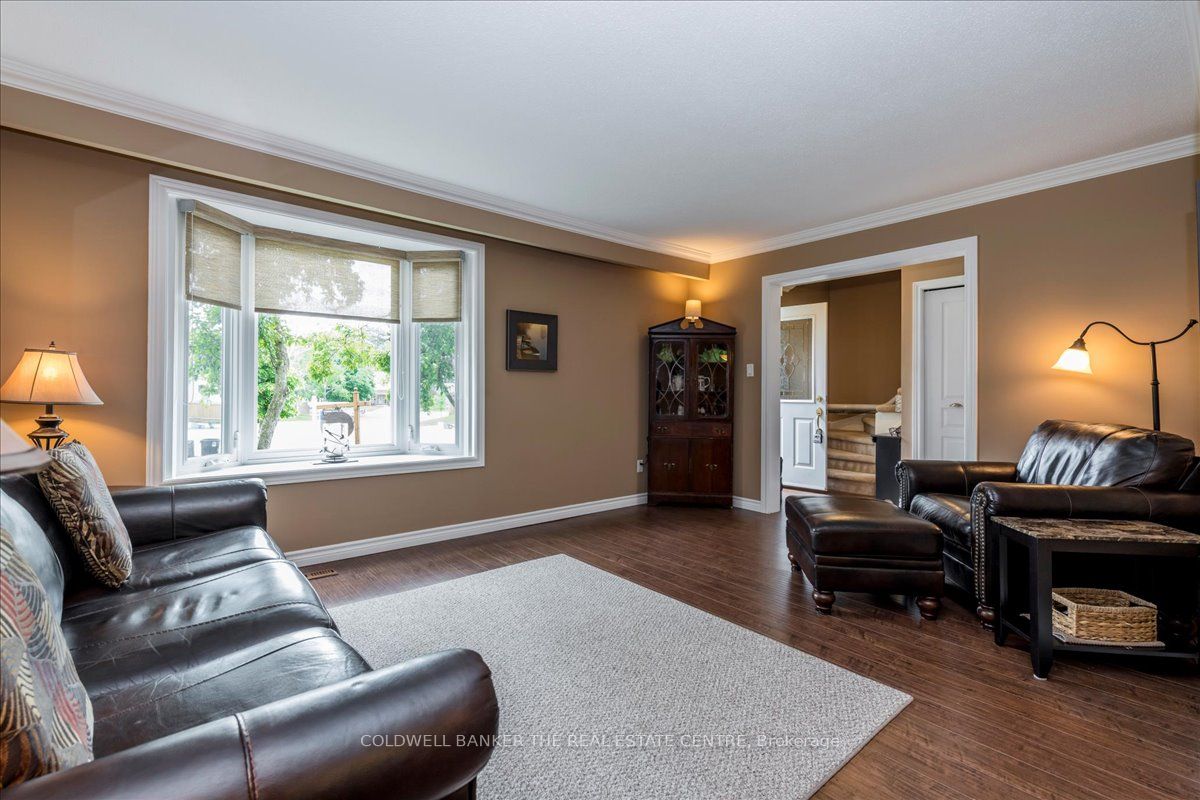 8 Bethune Place Property Photo 5