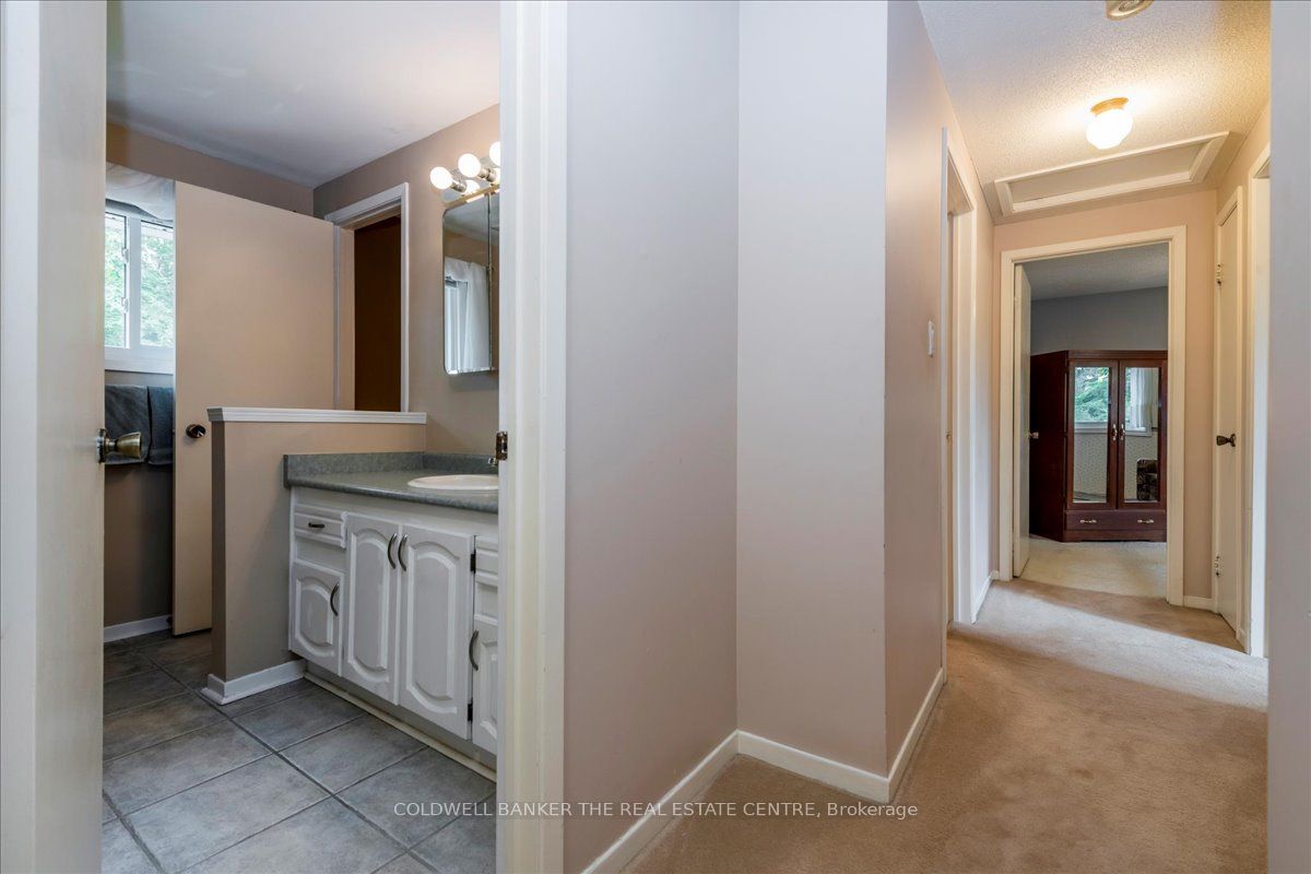 8 Bethune Place Property Photo 16