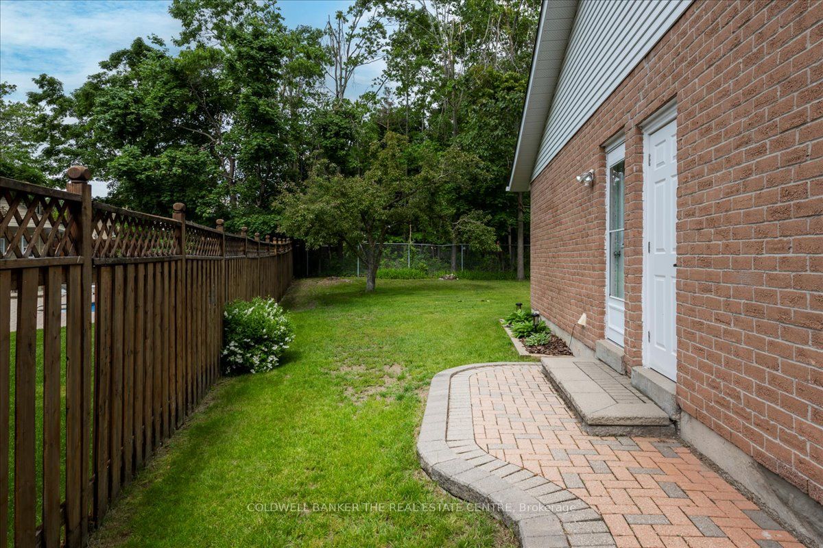 8 Bethune Place Property Photo 24