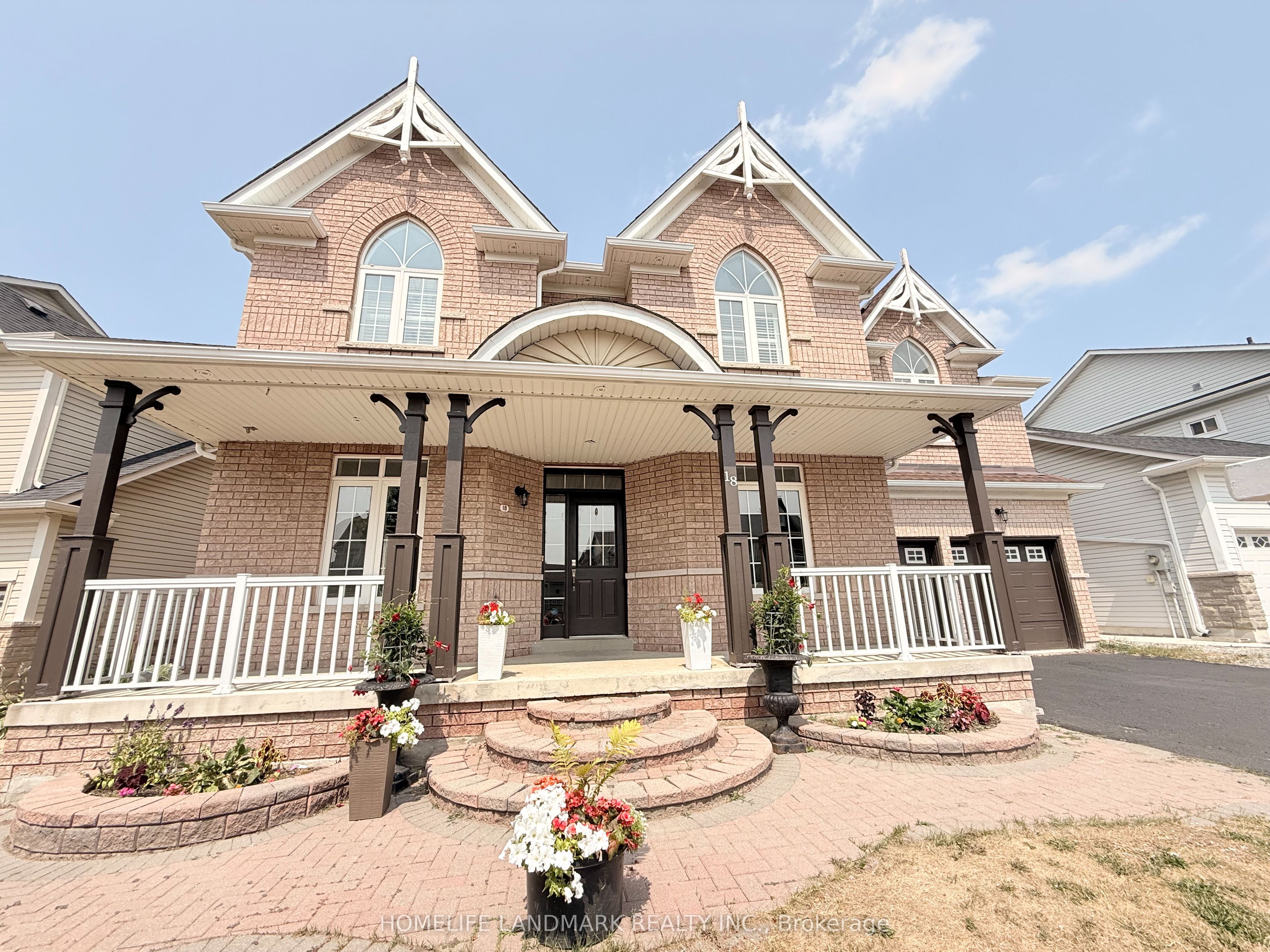 18 The Queensway N/a Property Photo 1