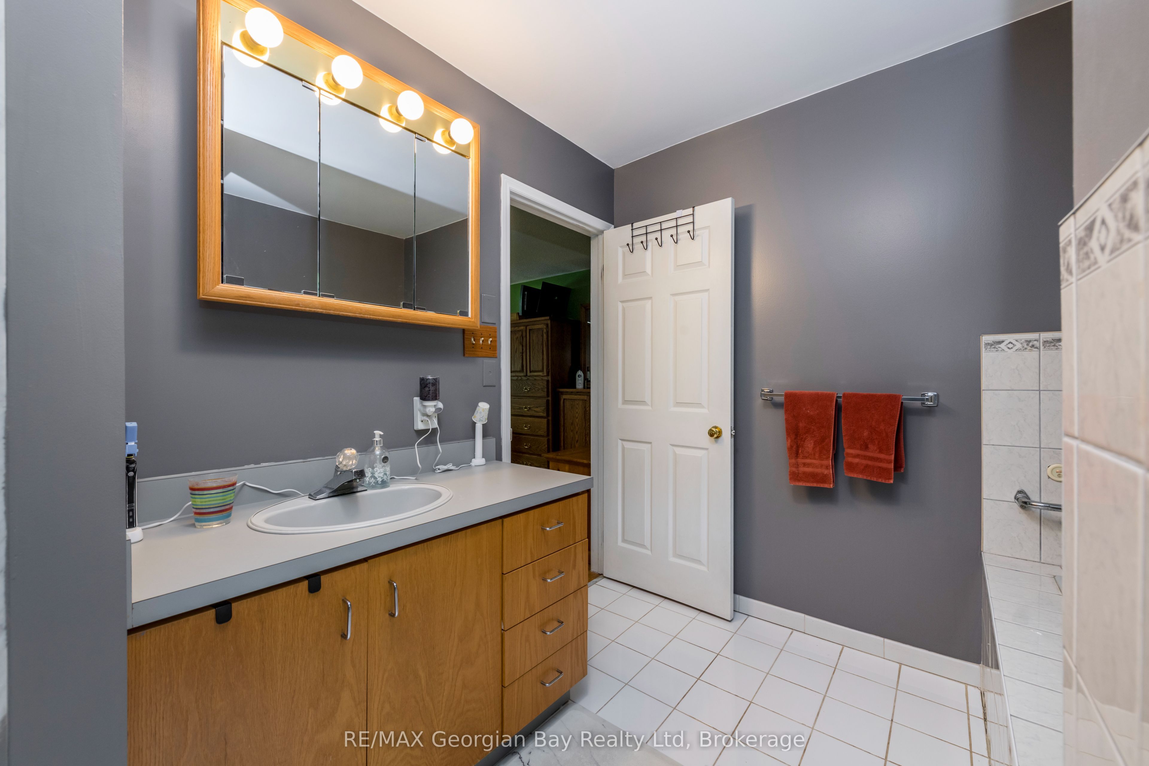 23 E Duquette Court Property Photo 21