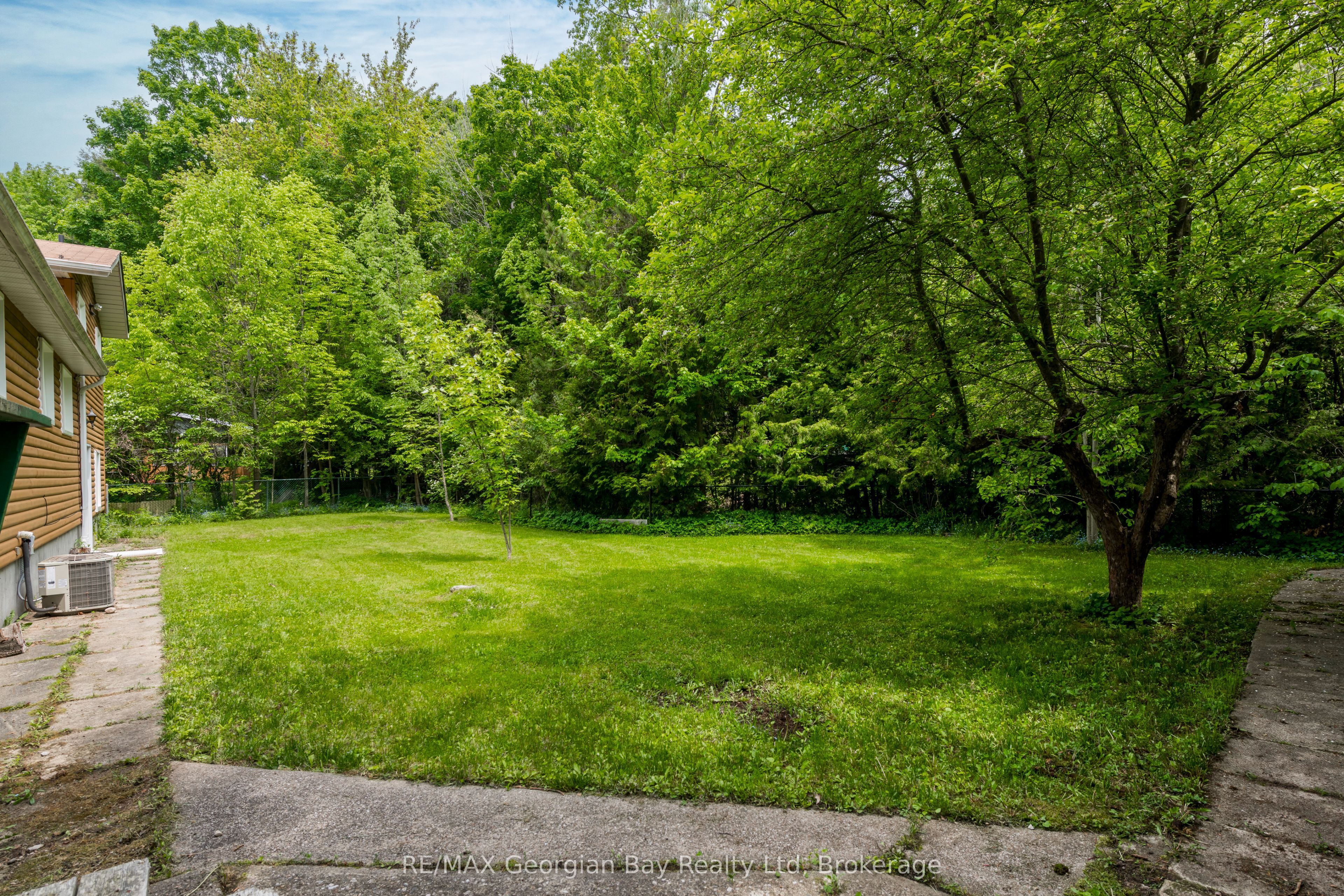 23 E Duquette Court Property Photo 26