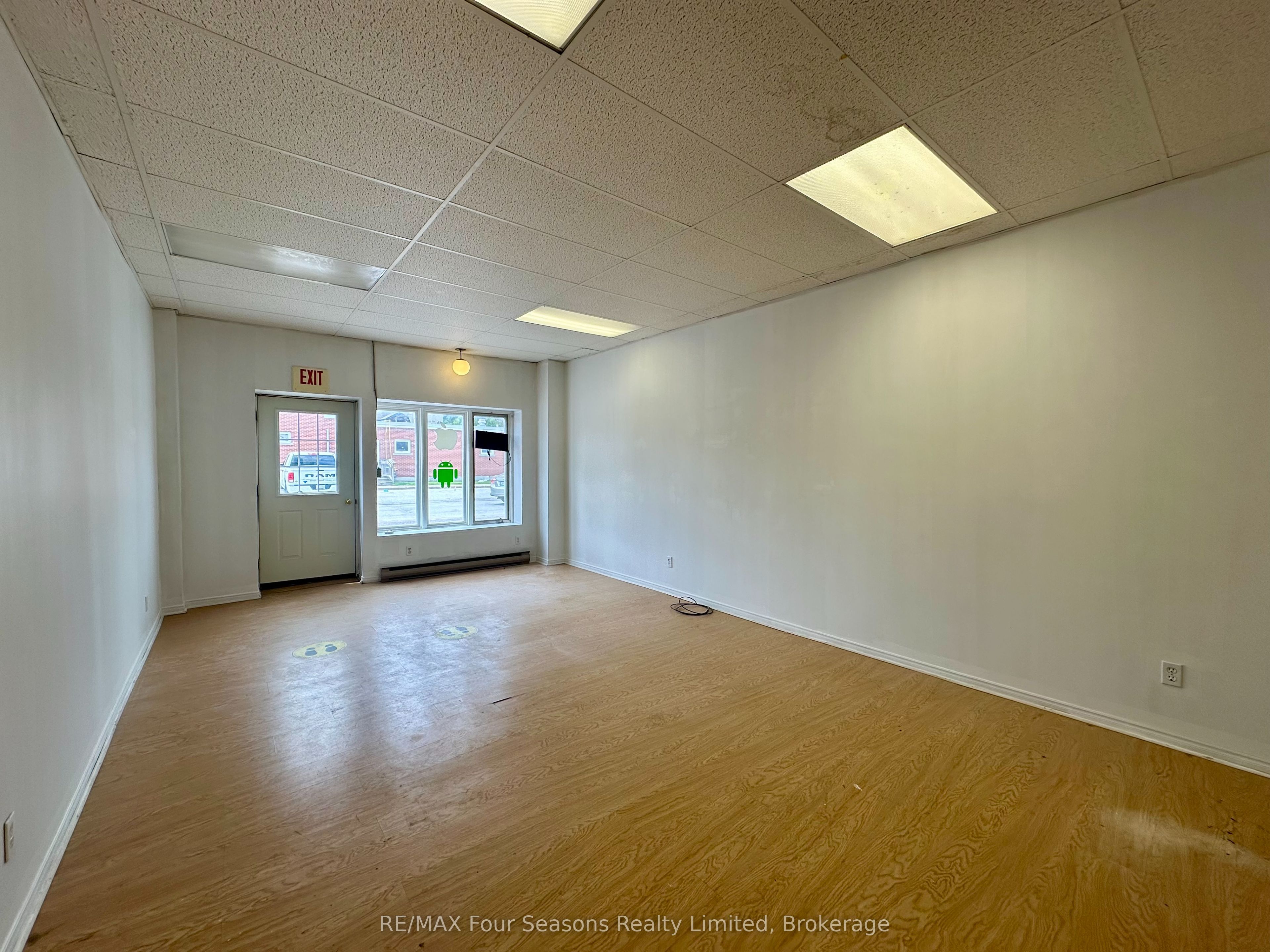206 Perry Street C1 Property Photo 4