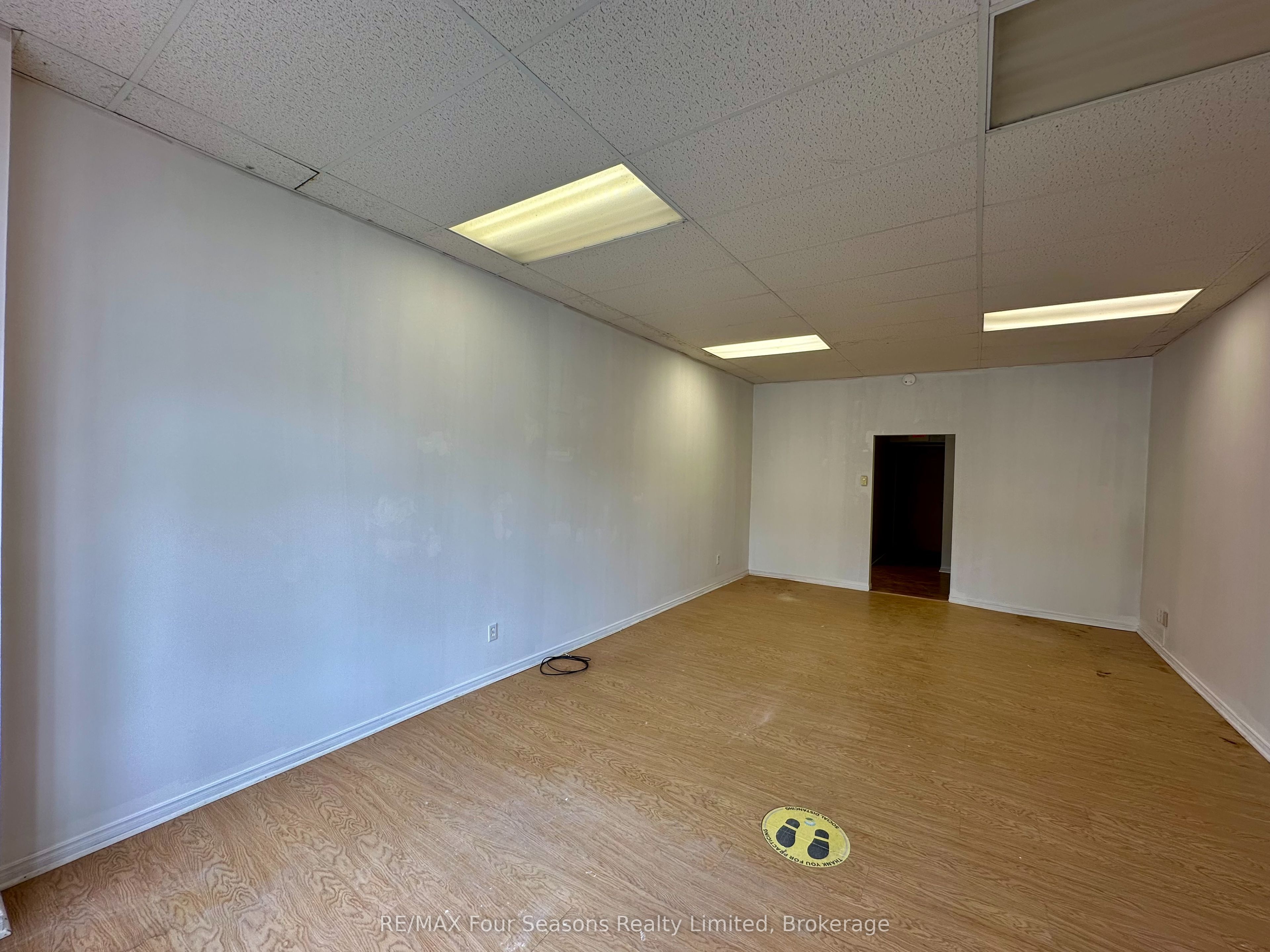 206 Perry Street C1 Property Photo 5