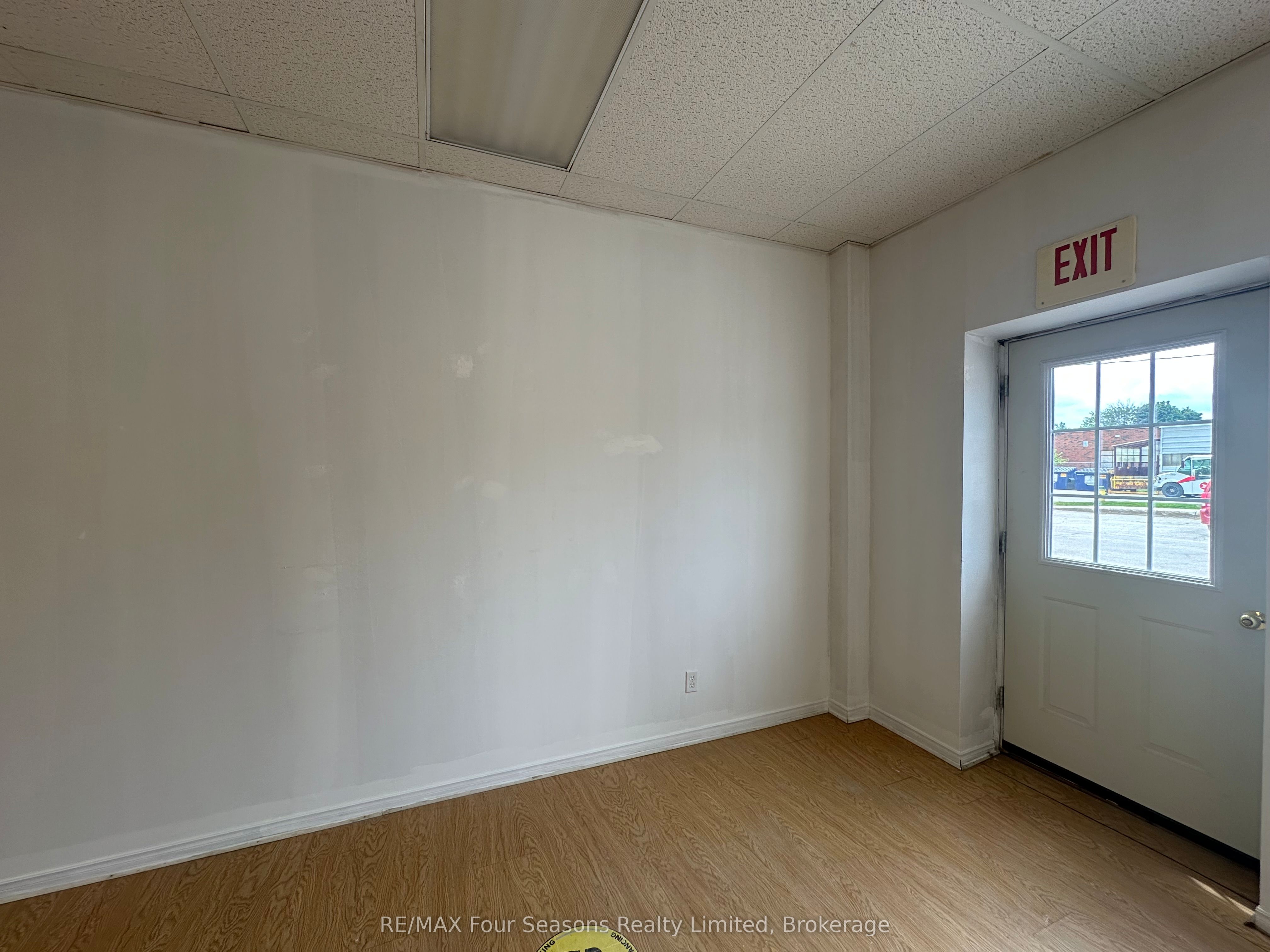 206 Perry Street C1 Property Photo 8