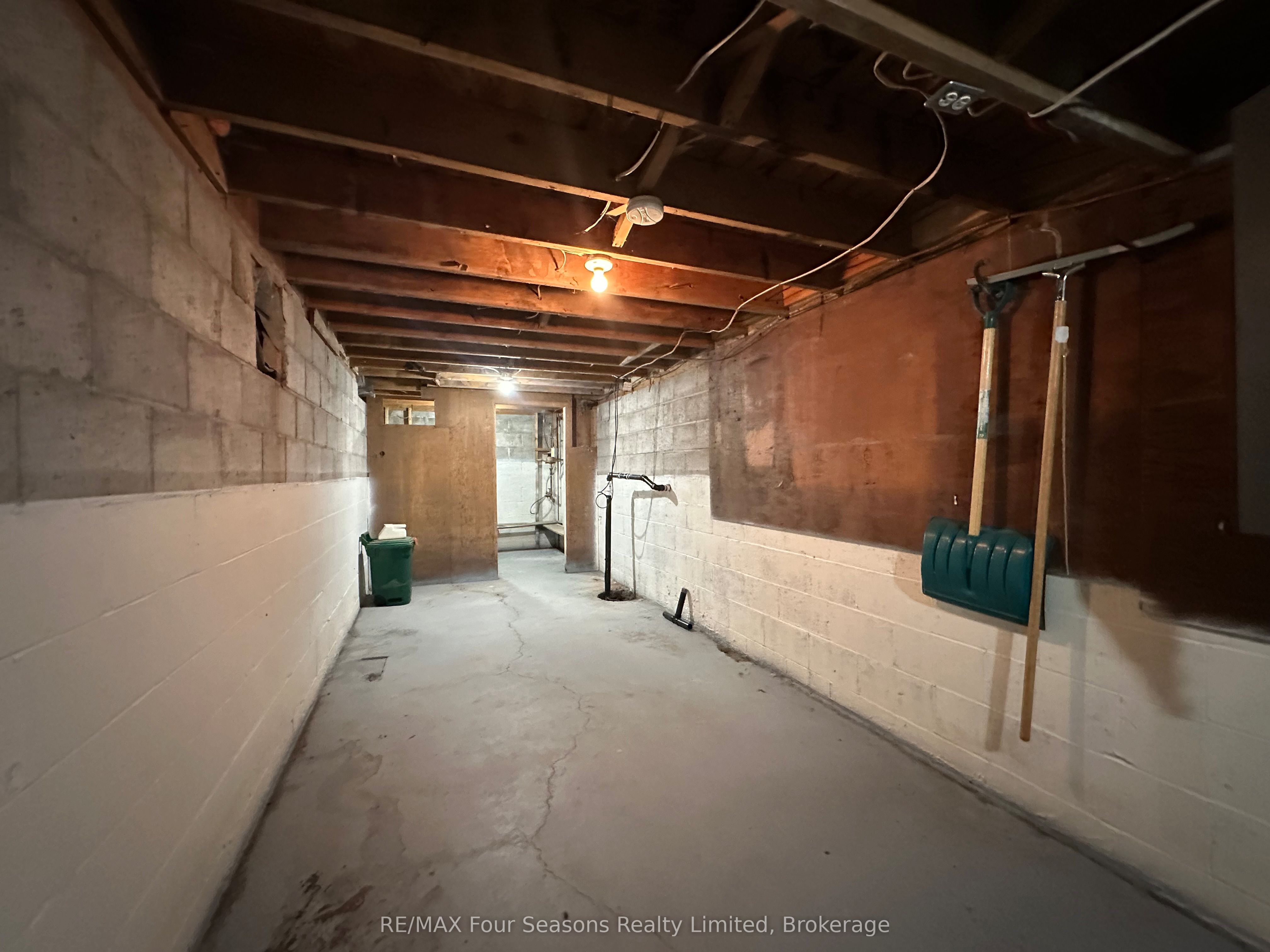 206 Perry Street C1 Property Photo 11