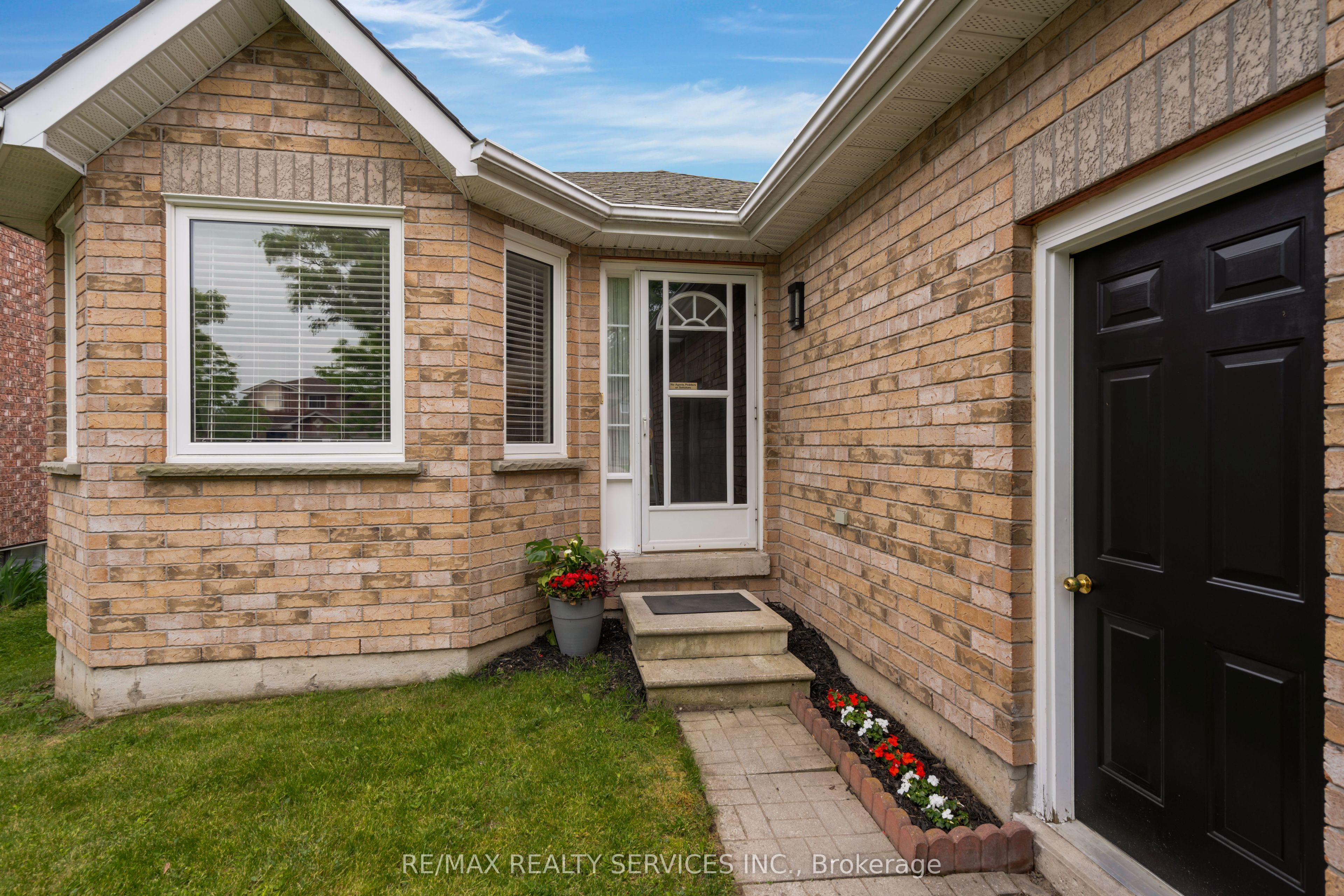 47 Sydenham Wells N/a Property Photo 5