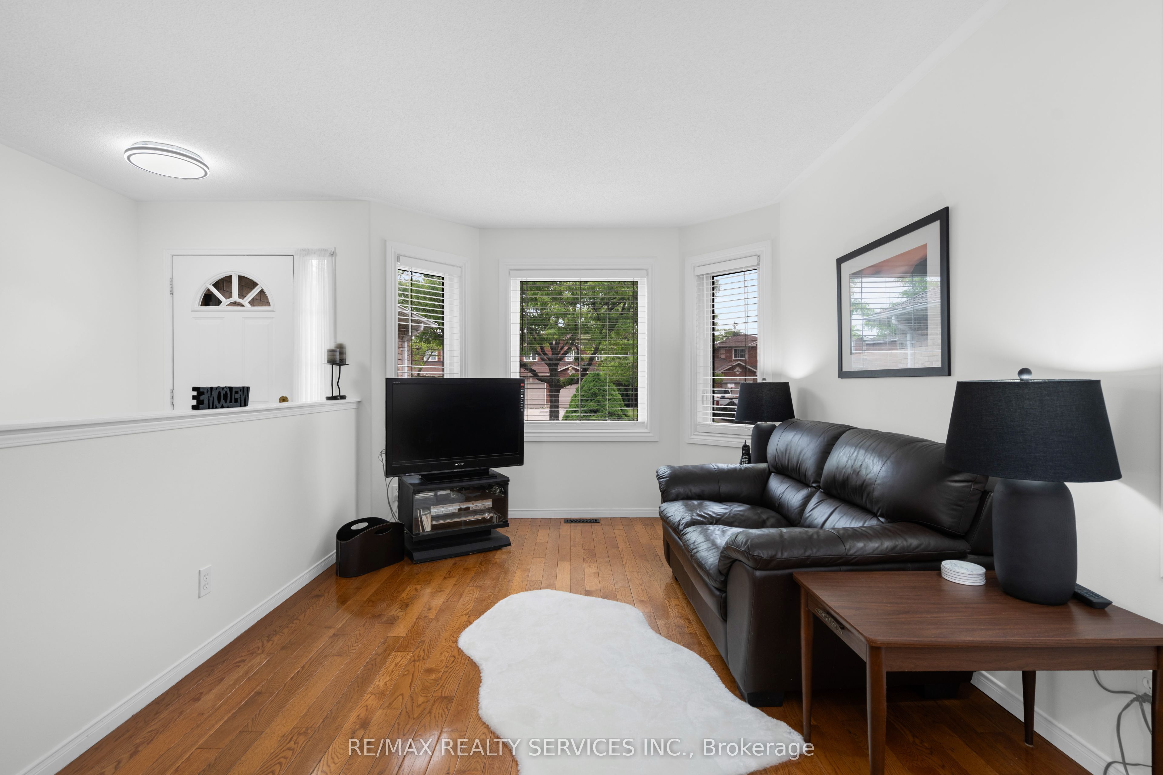 47 Sydenham Wells N/a Property Photo 9