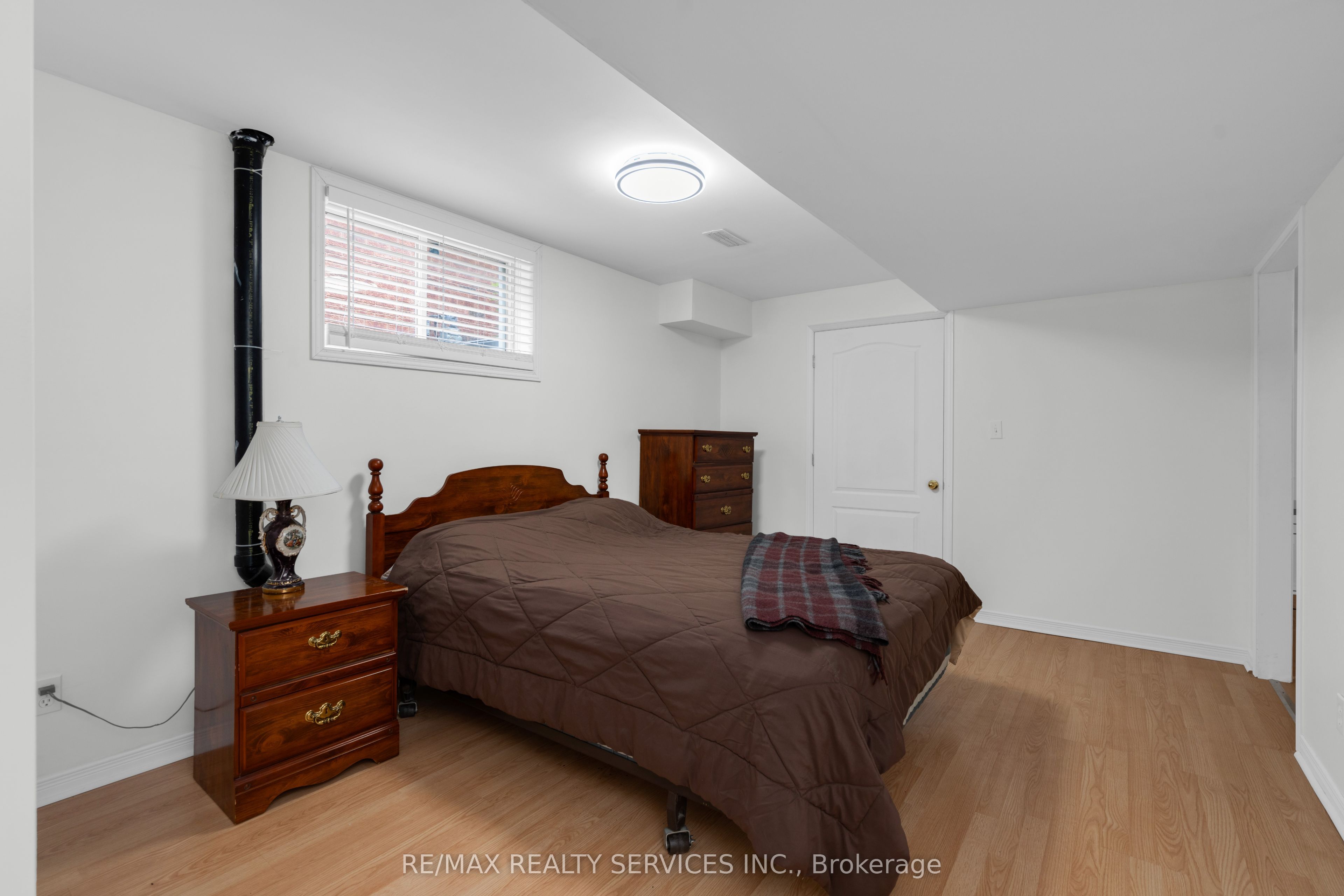 47 Sydenham Wells N/a Property Photo 25