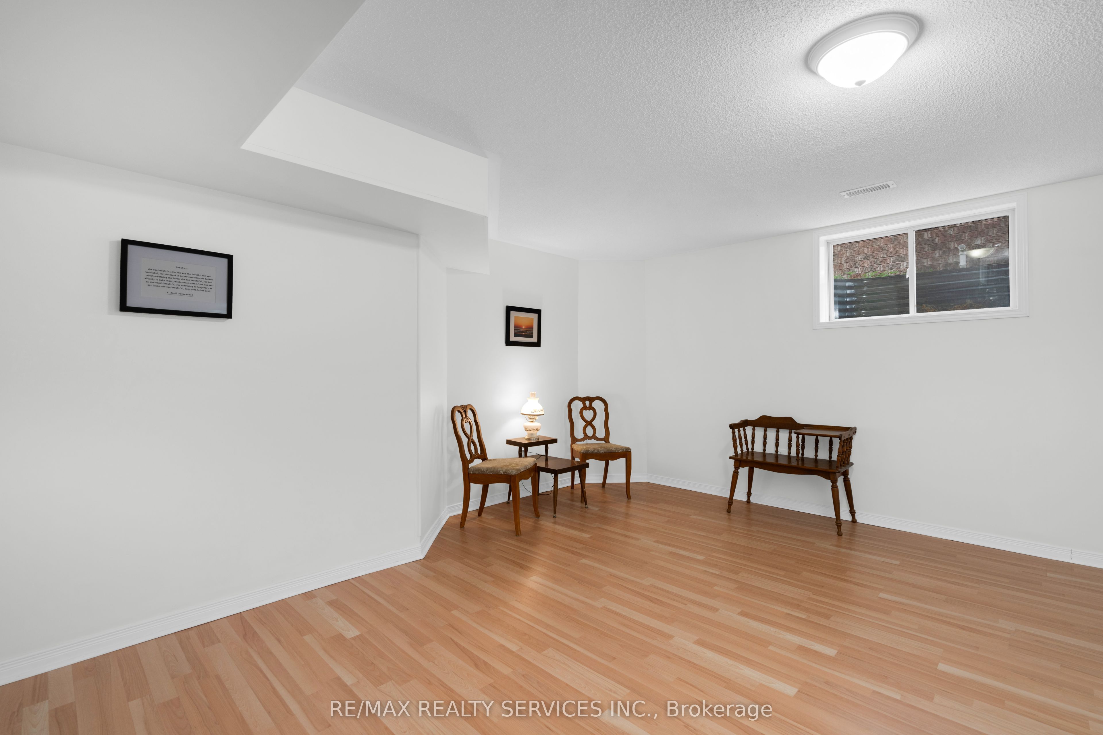 47 Sydenham Wells N/a Property Photo 30