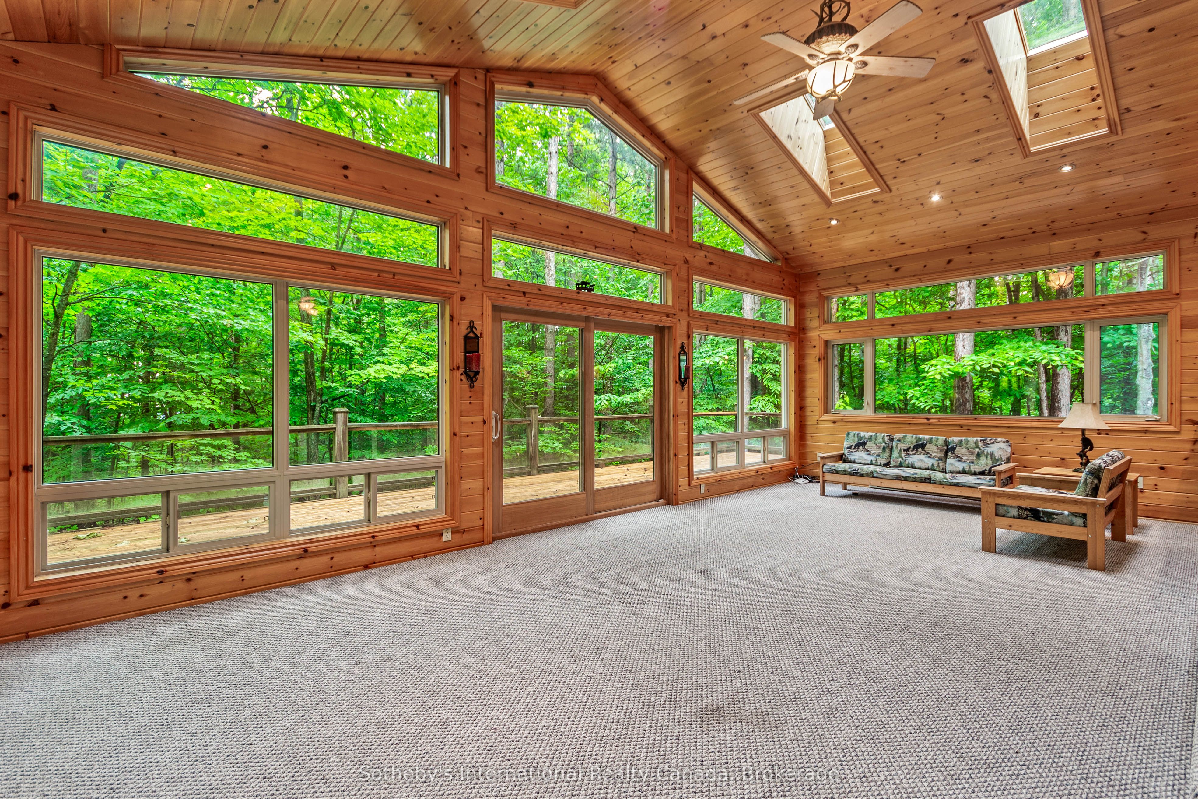 4 Amik Lane Property Photo 13