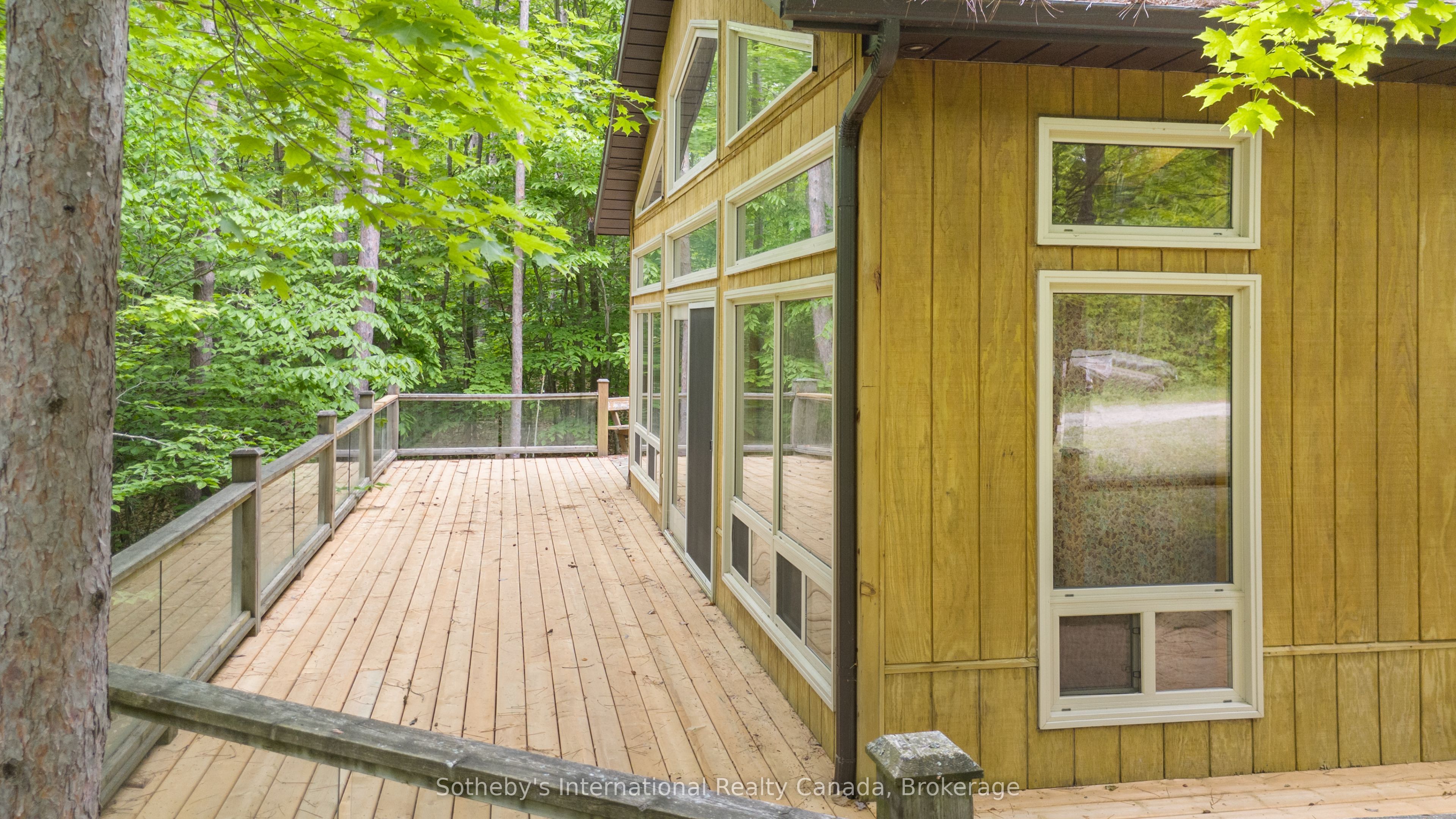 4 Amik Lane Property Photo 34