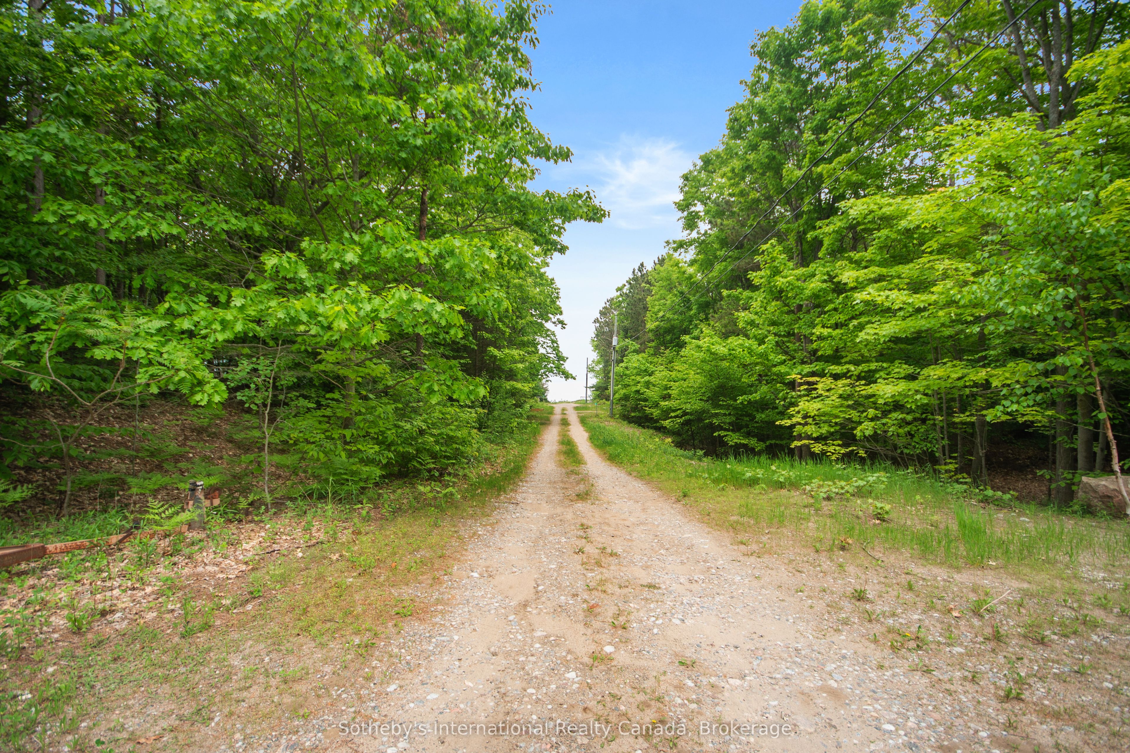 4 Amik Lane Property Photo 39