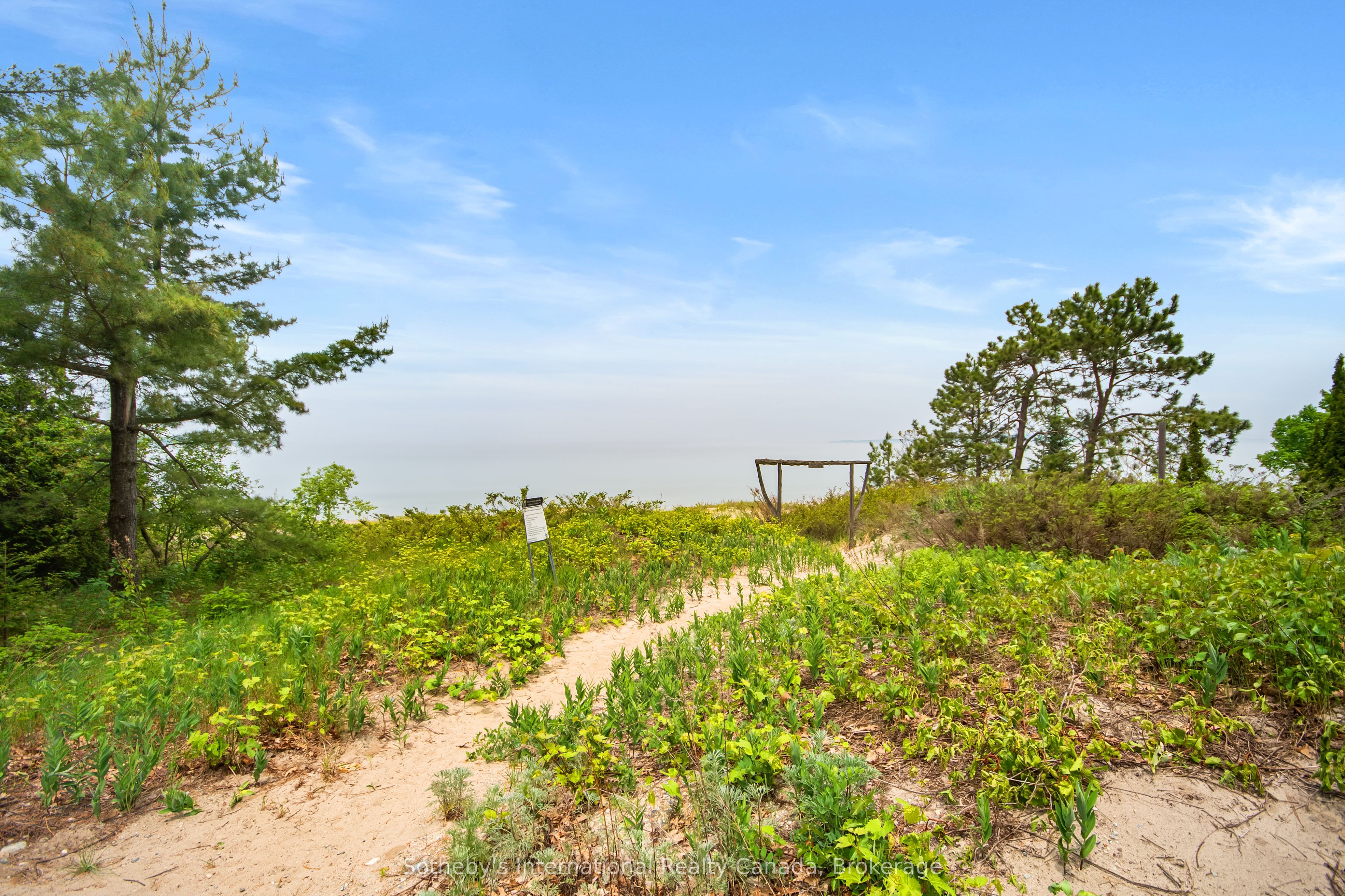 4 Amik Lane Property Photo 40