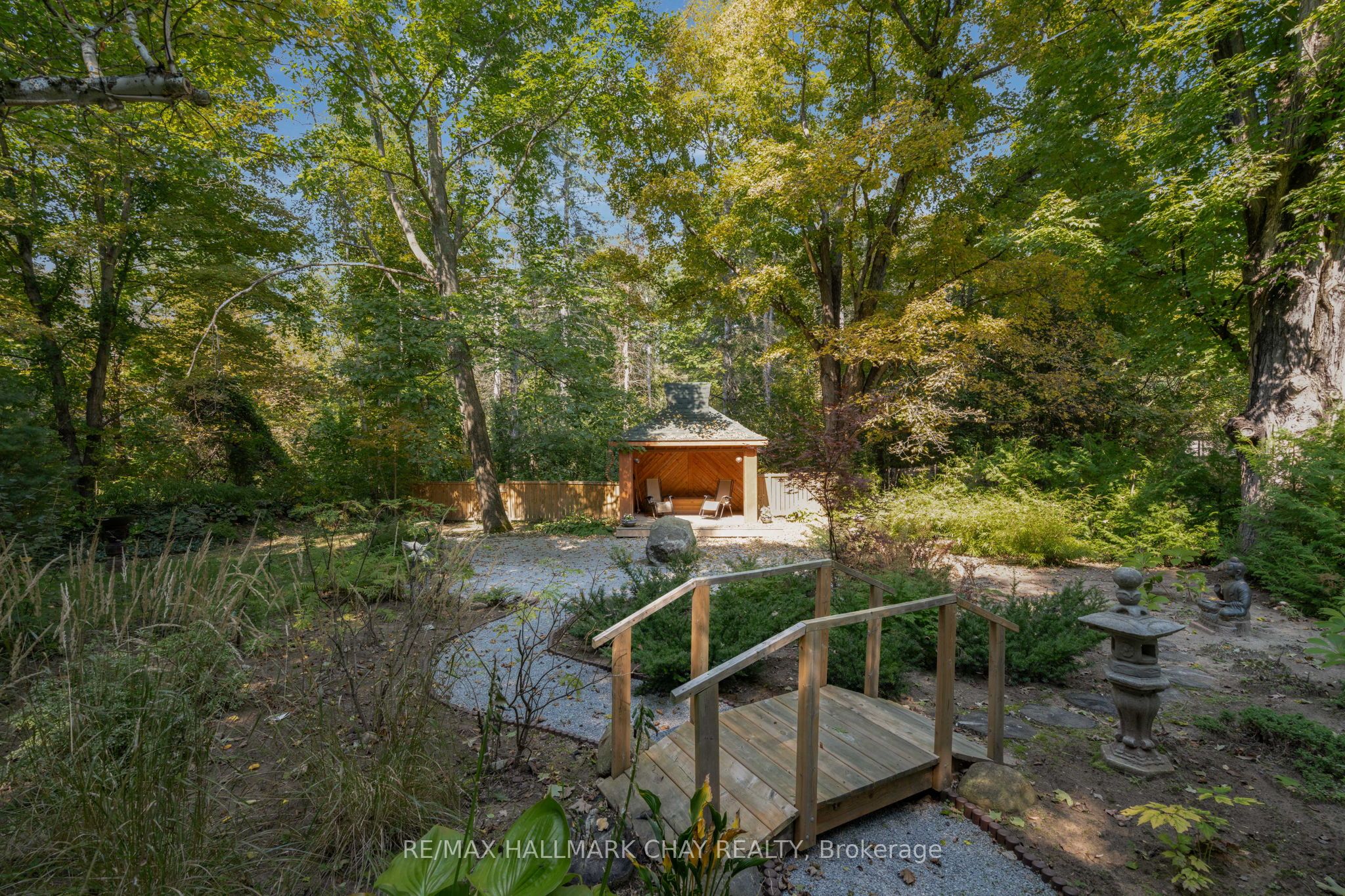 4950 Penetanguishene Road Property Photo 43