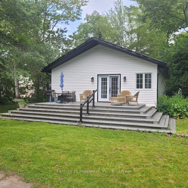 19 Hastings Avenue Property Photo 2