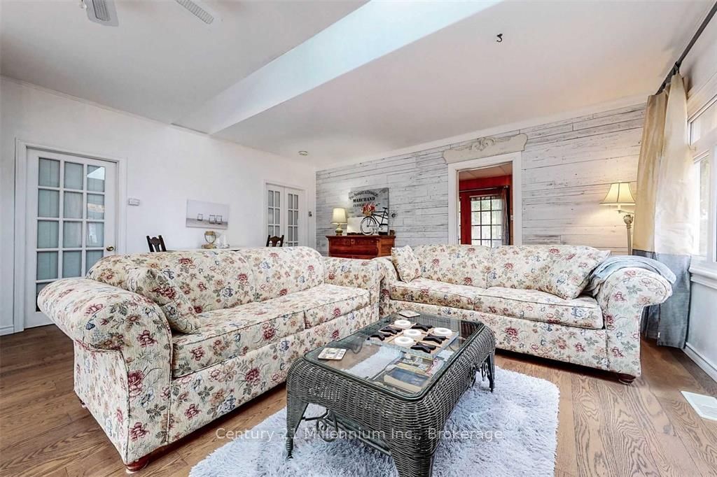 19 Hastings Avenue Property Photo 15