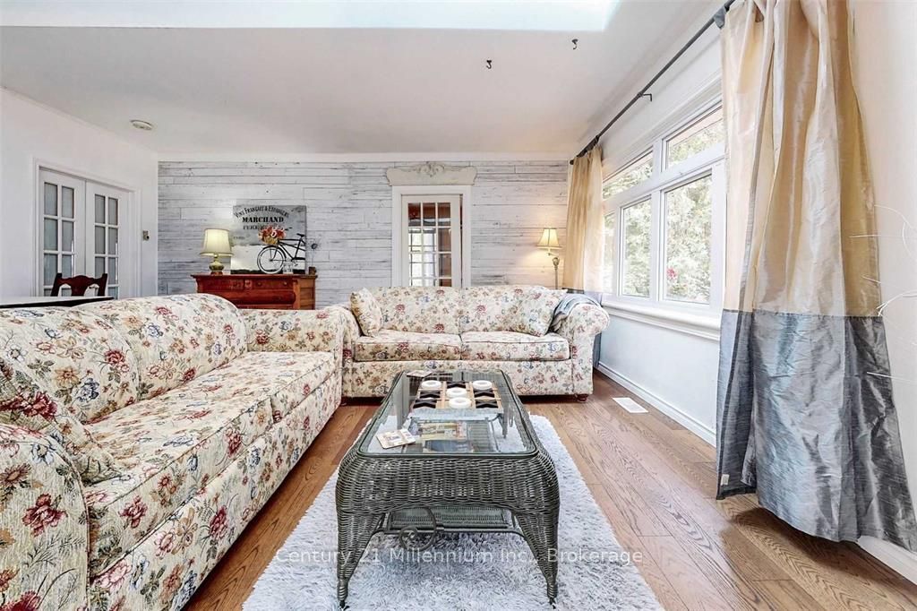 19 Hastings Avenue Property Photo 16