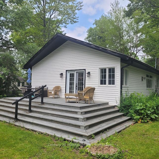 19 Hastings Avenue Property Photo 27