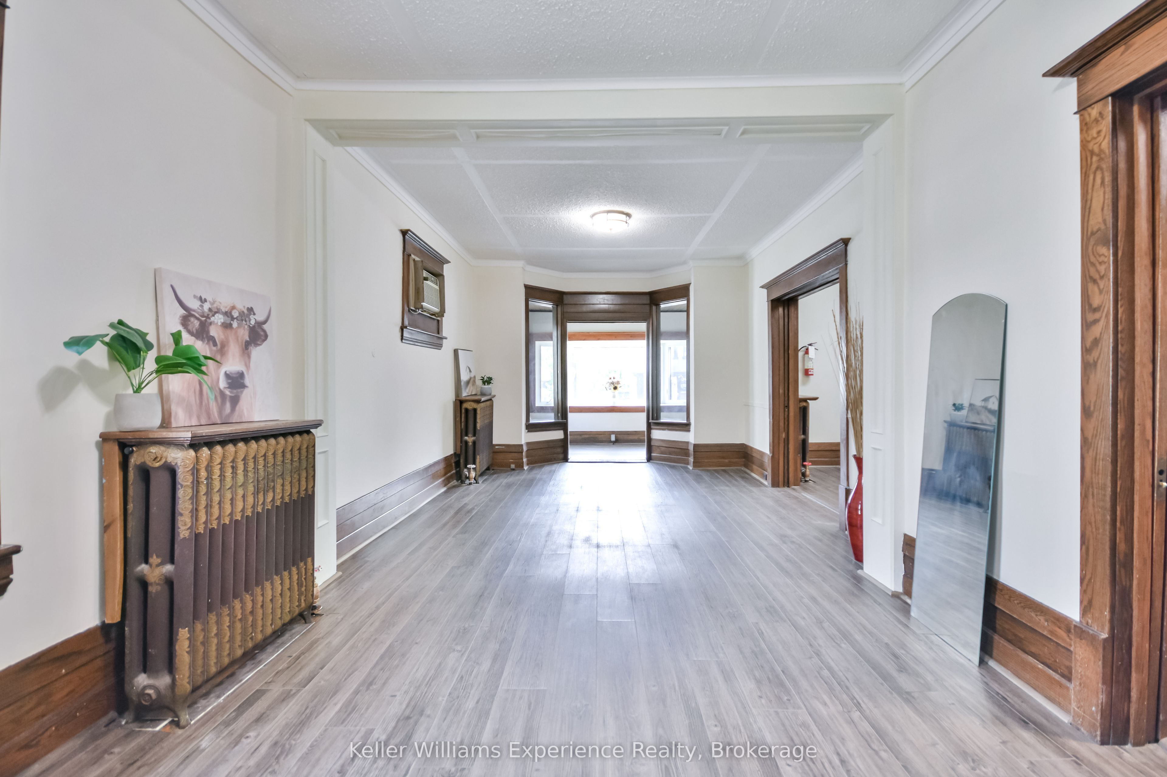 342 King Street Property Photo 14