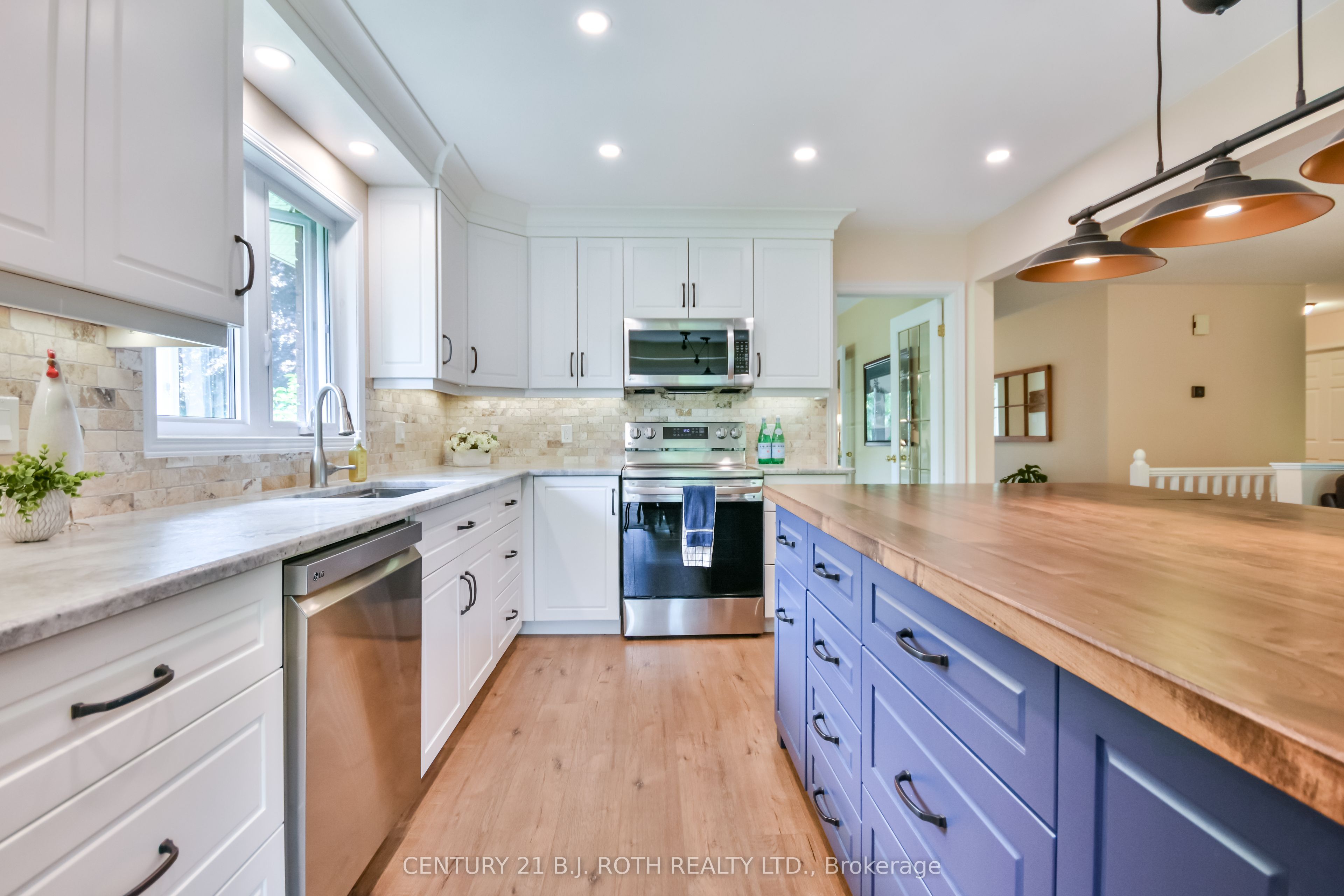 34 Cairns Boulevard Property Photo 10