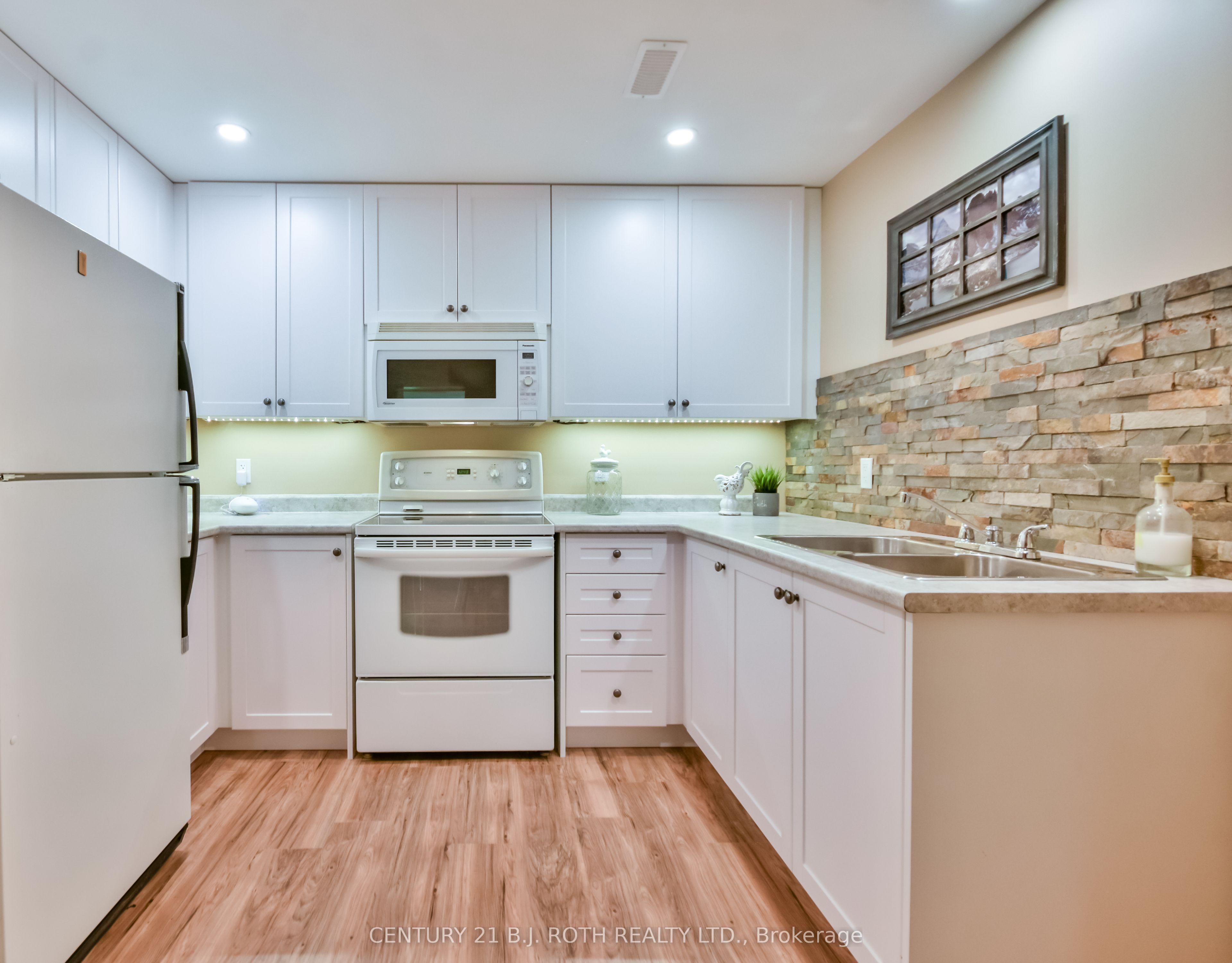 34 Cairns Boulevard Property Photo 23