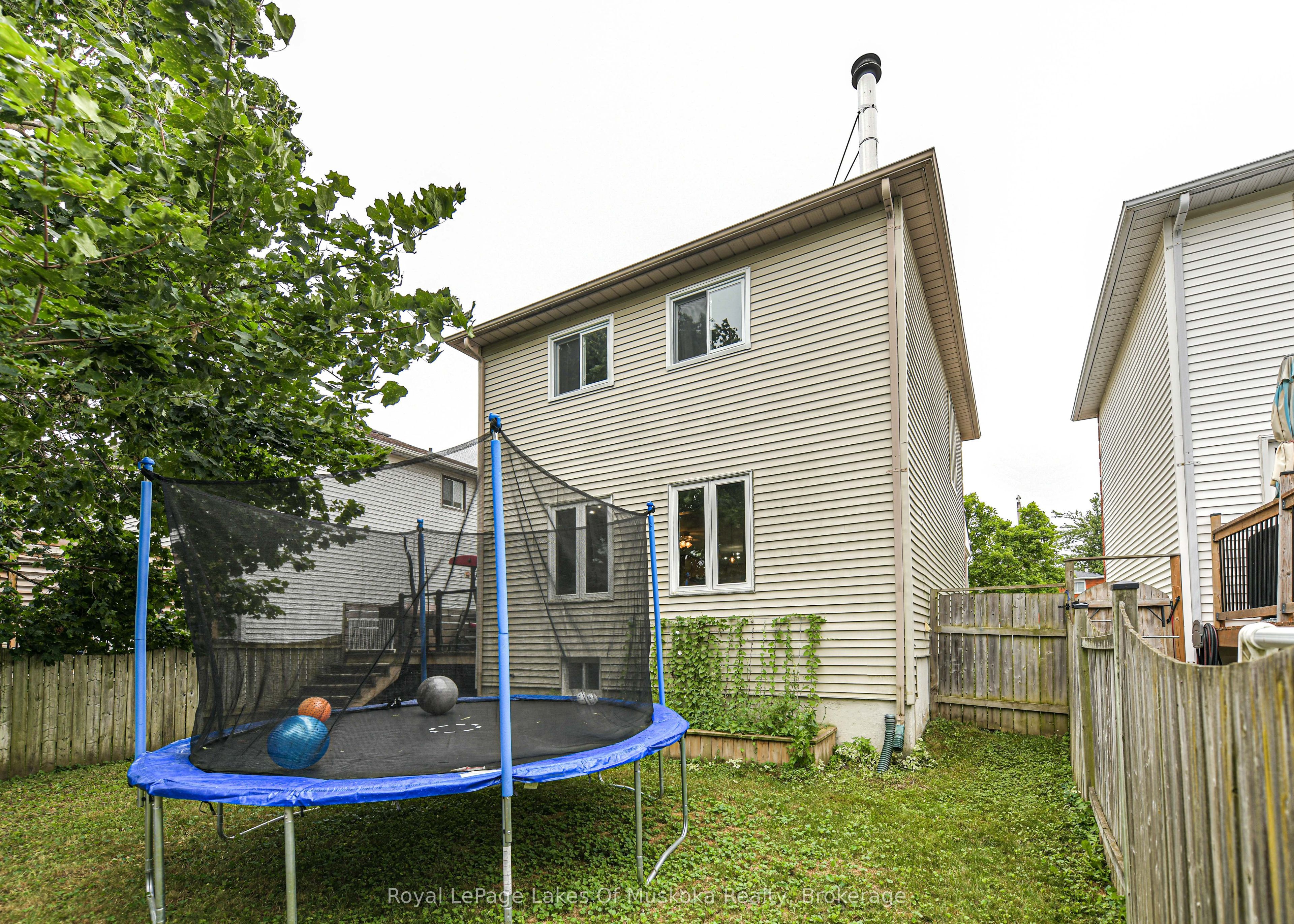 41 Penton Drive Property Photo 6