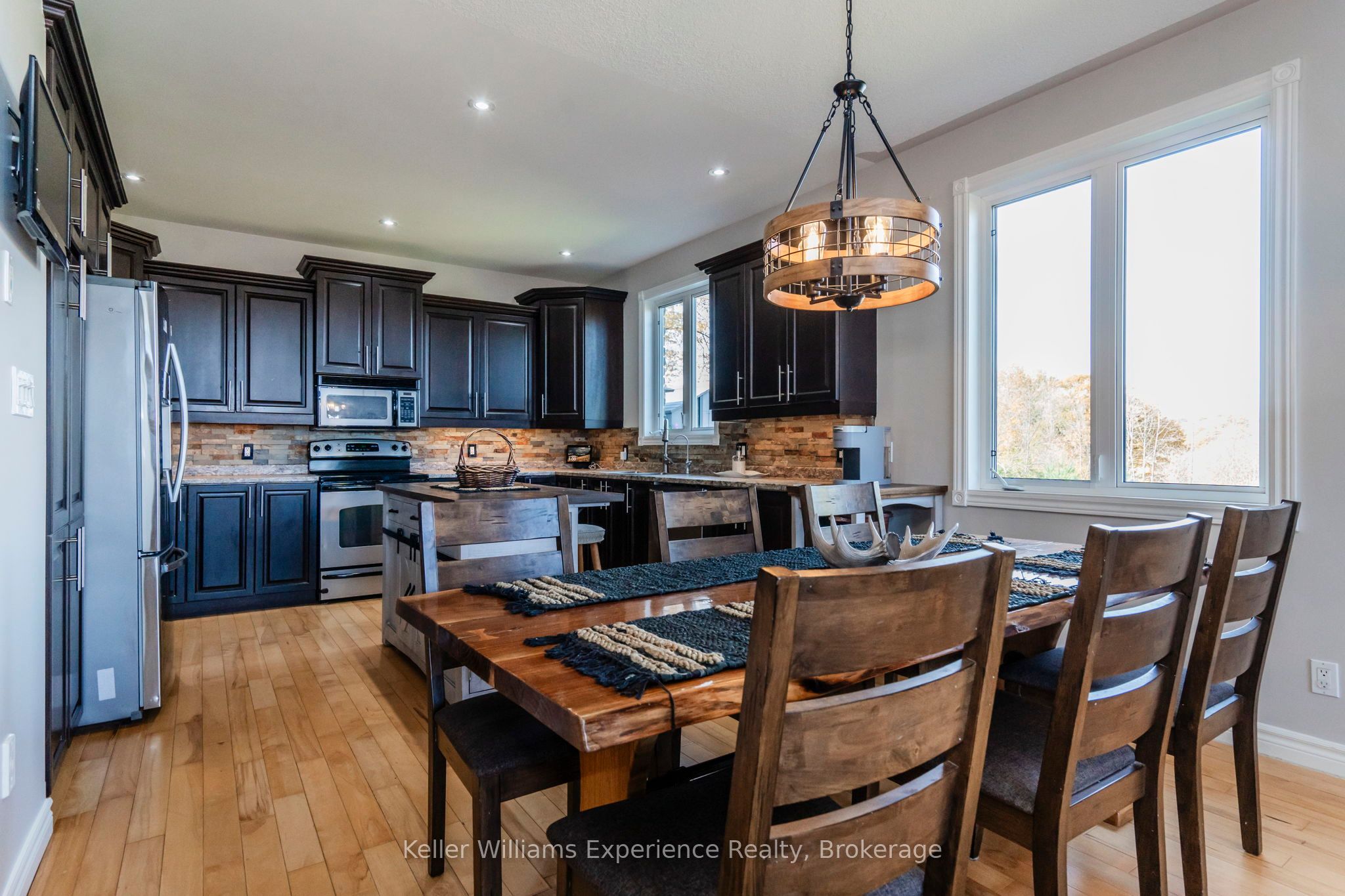 2777 Old Fort Road Property Photo 8