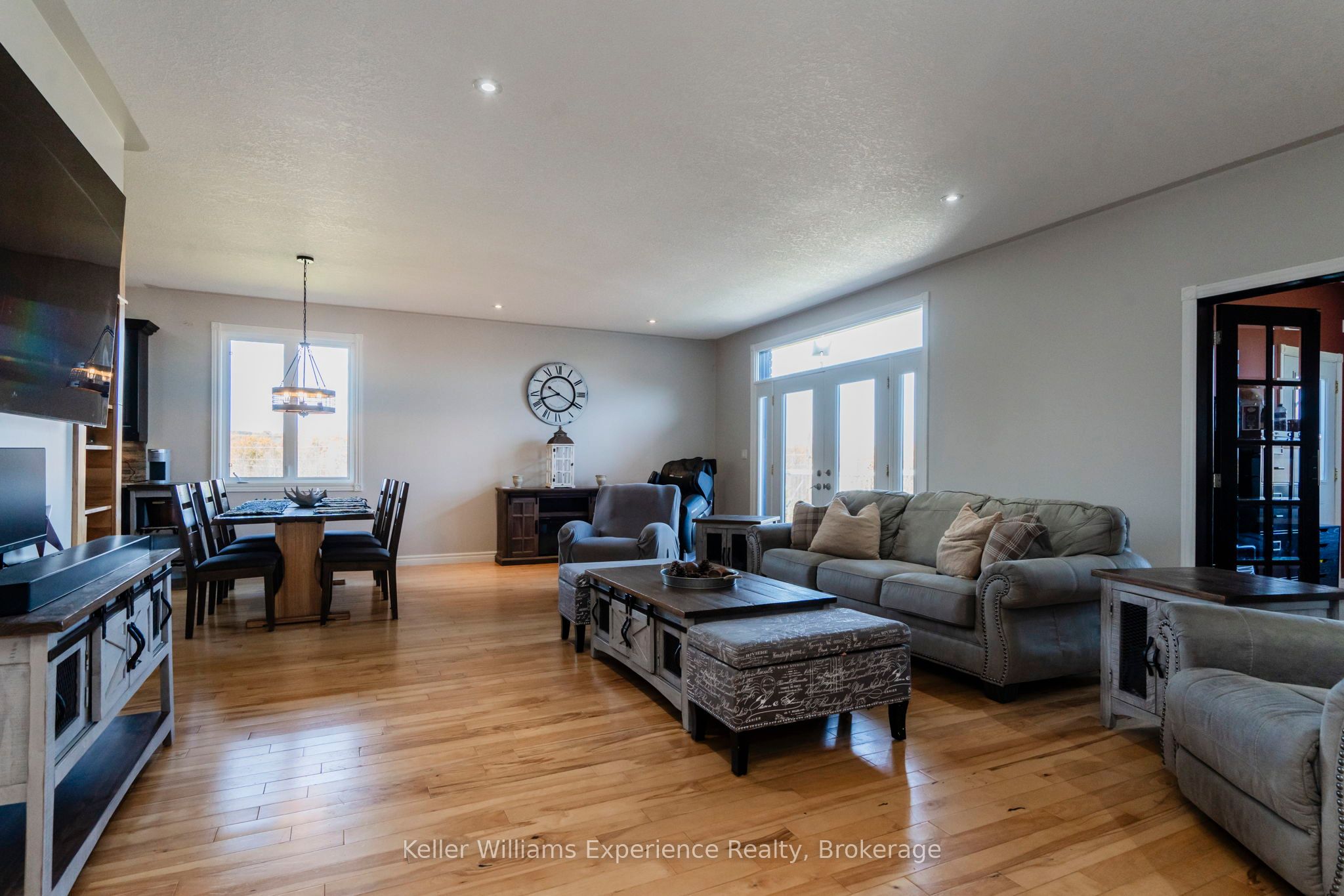 2777 Old Fort Road Property Photo 11