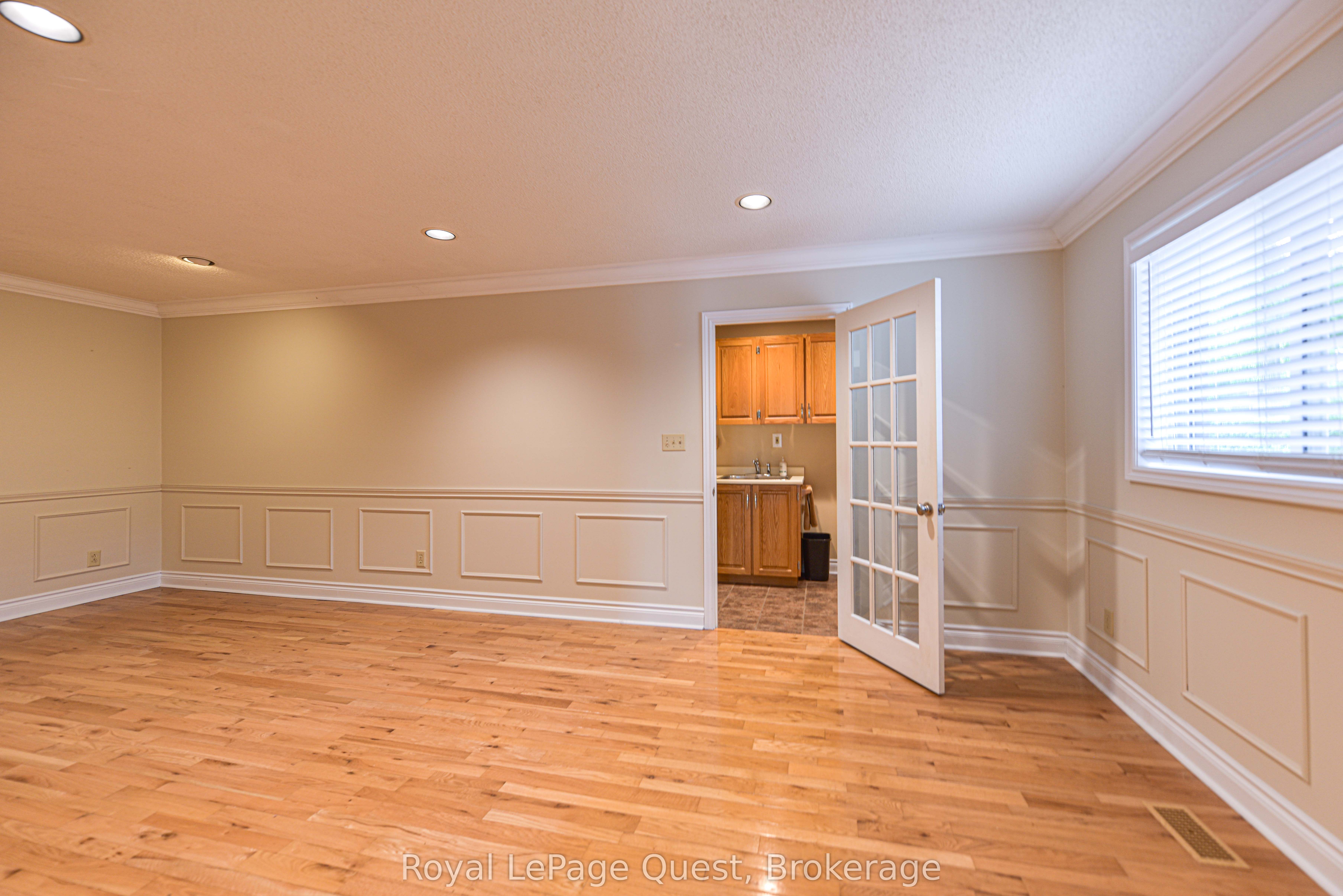 27 Heyden Avenue Property Photo 29