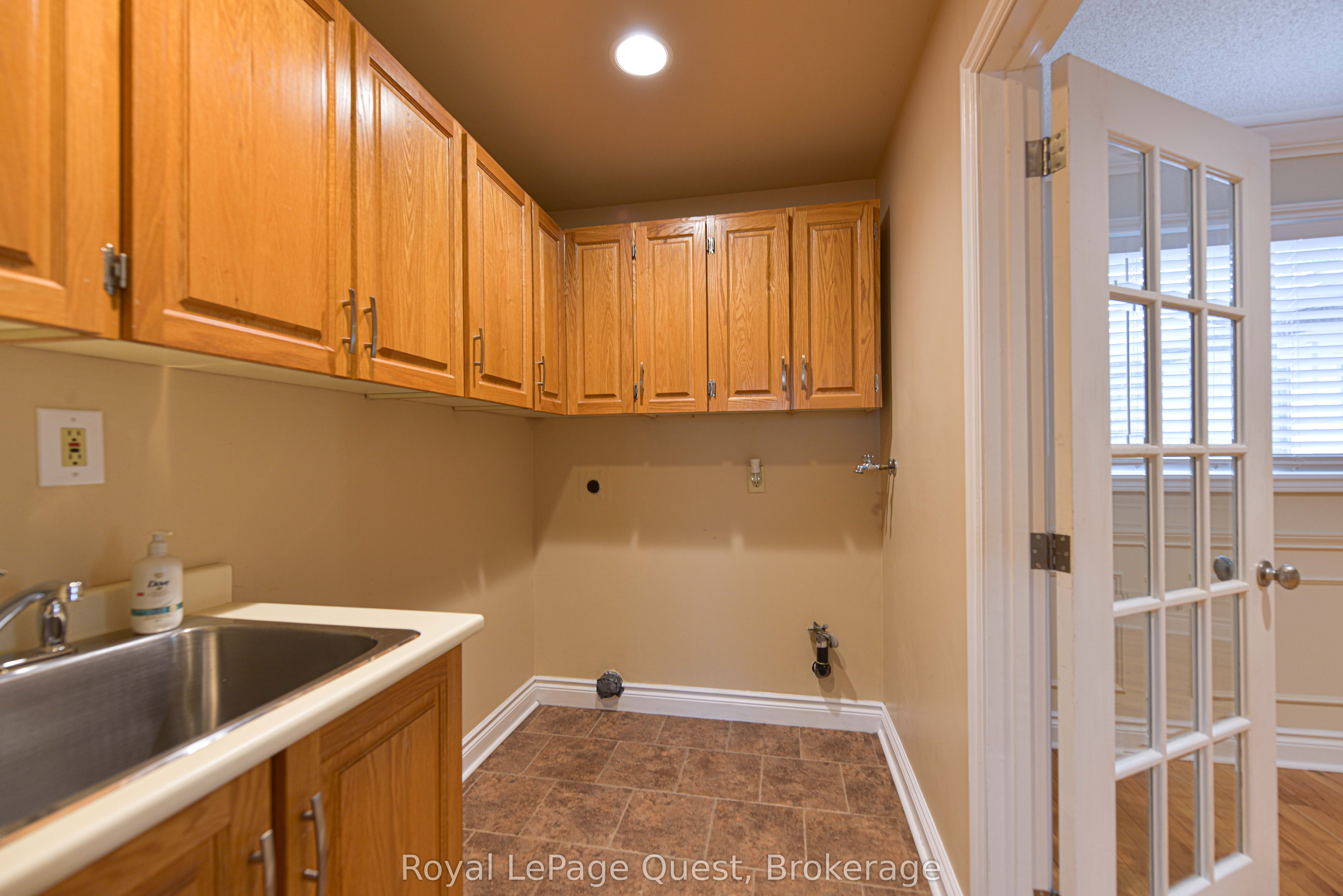 27 Heyden Avenue Property Photo 32