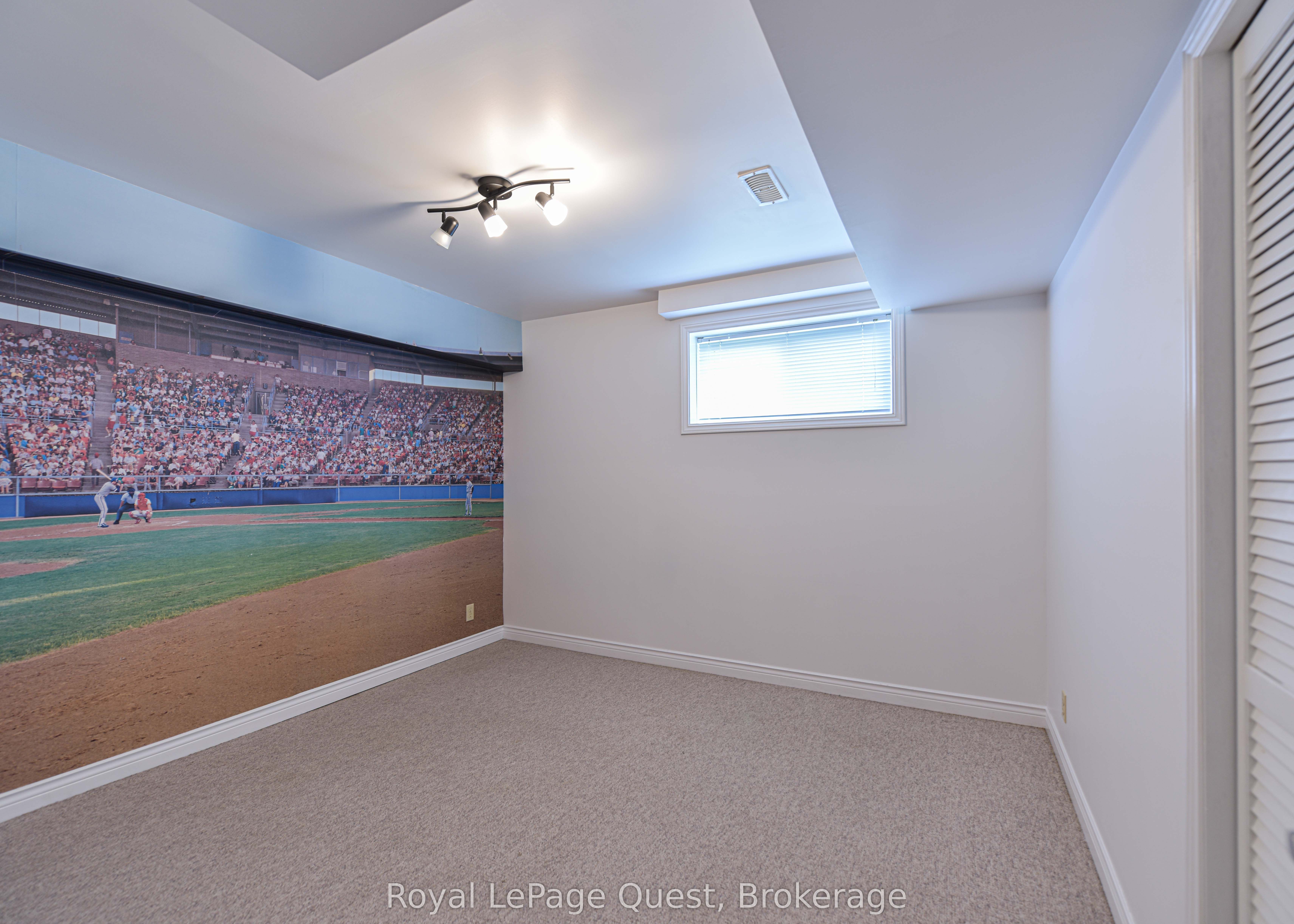 27 Heyden Avenue Property Photo 38