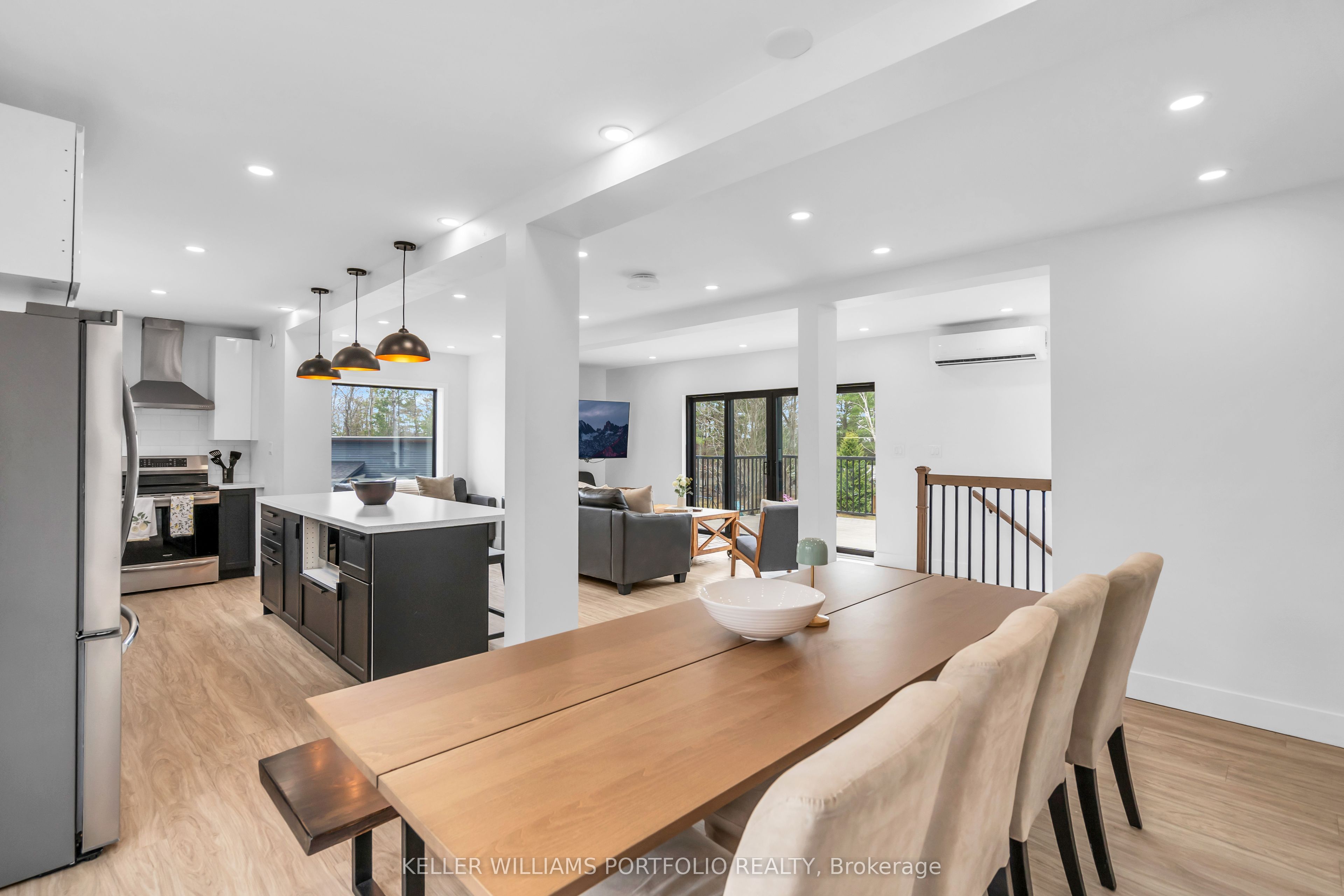 2 Grosvenor Drive Property Photo 6