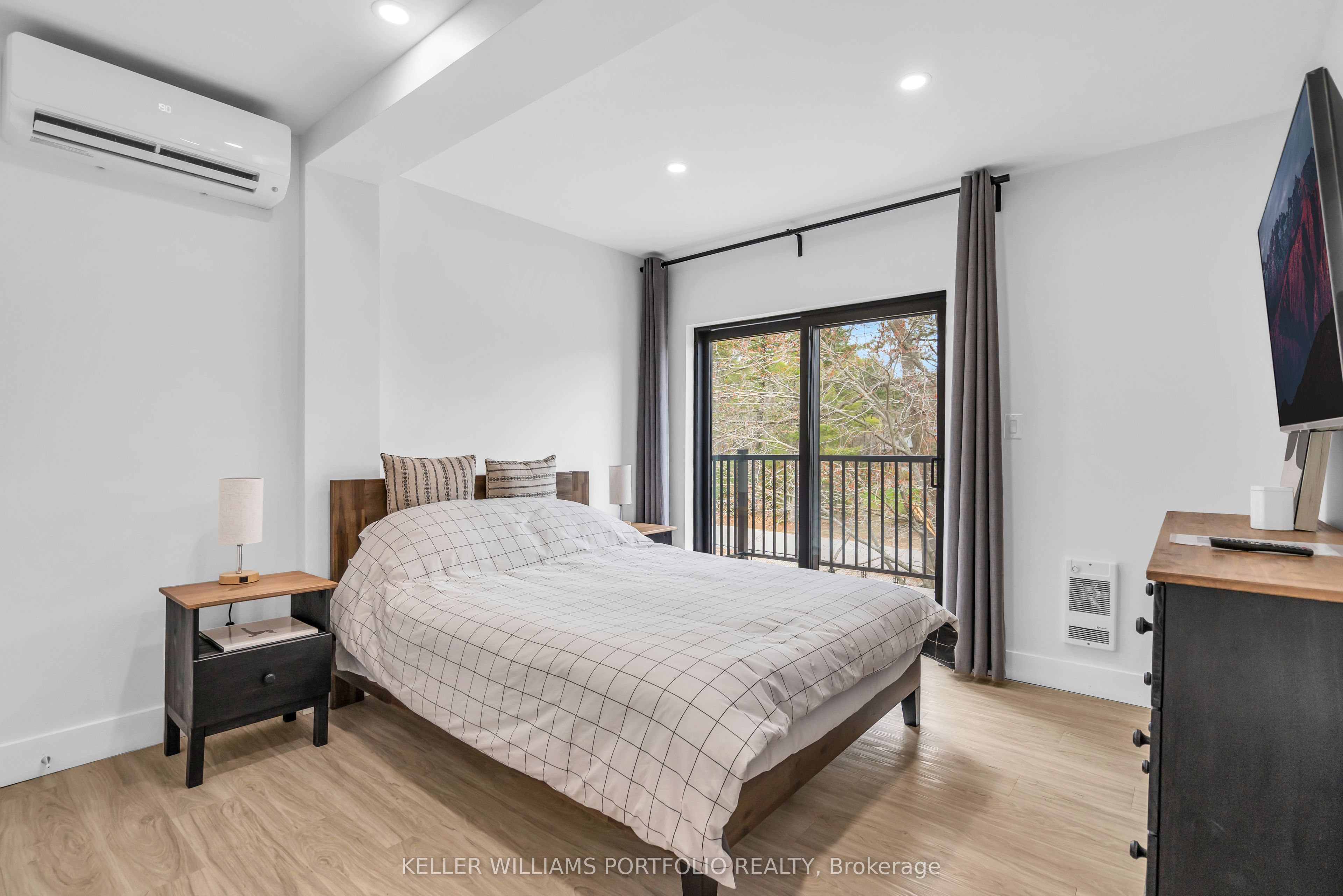 2 Grosvenor Drive Property Photo 8