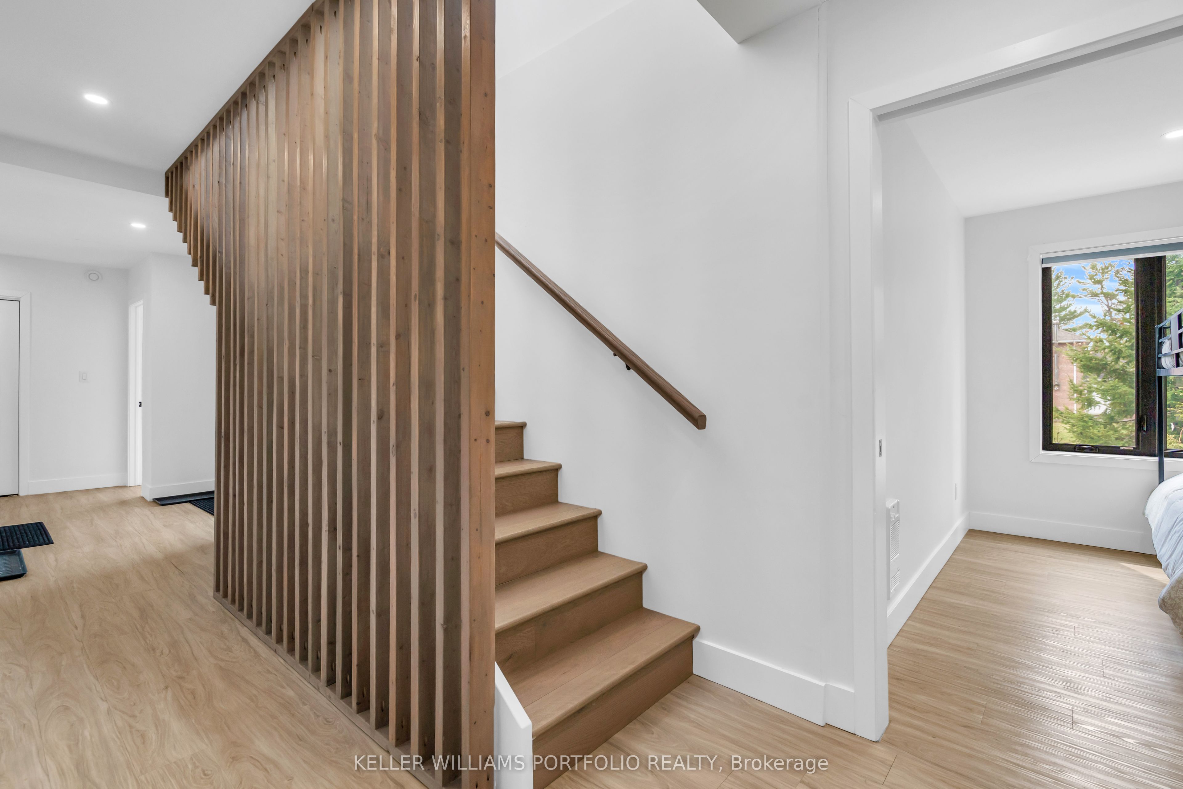 2 Grosvenor Drive Property Photo 20